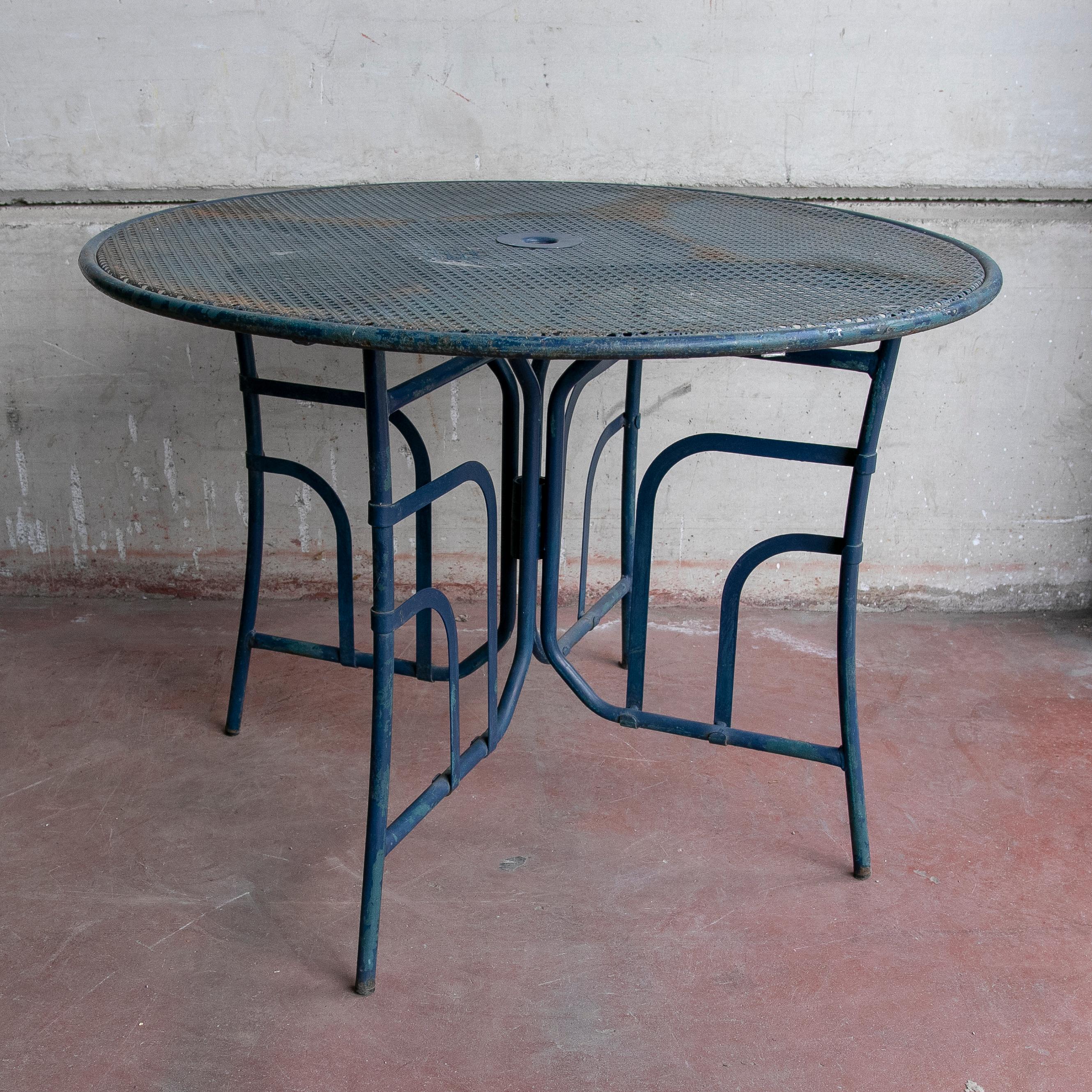 Spanish 1980s Iron Garden Table Painted in Blue Colour For Sale