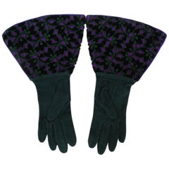 Retro 1980s Isabel Canovas Gauntlet Gloves with Cut Out Floral Motif