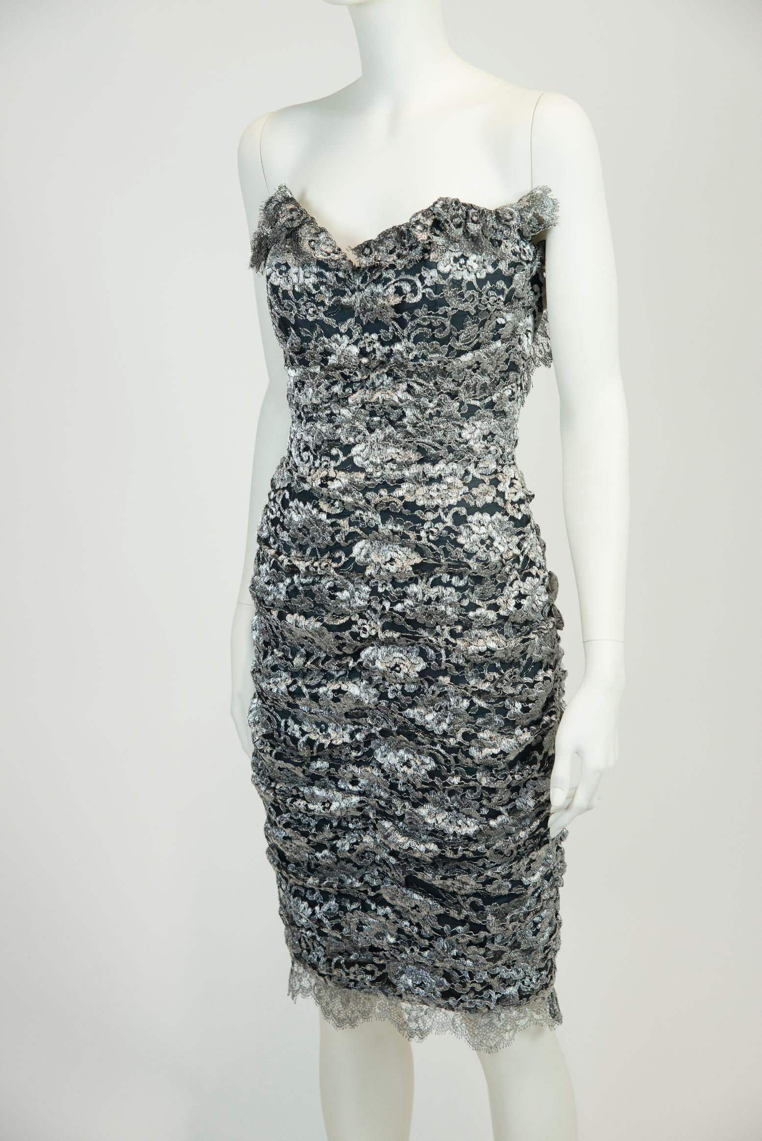 1980s Isabelle Allard Bows-Embellished Ruched Lace Dress & Removable Sleeves Set For Sale 15