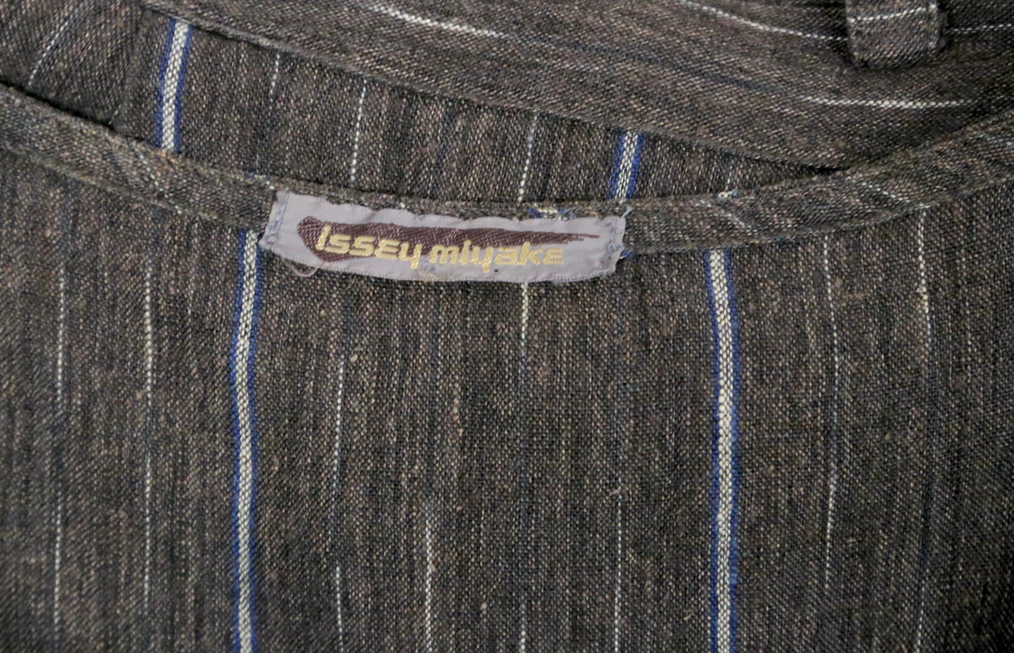 1980's ISSEY MIYAKE charcoal grey IKAT woven wrap dress For Sale 4