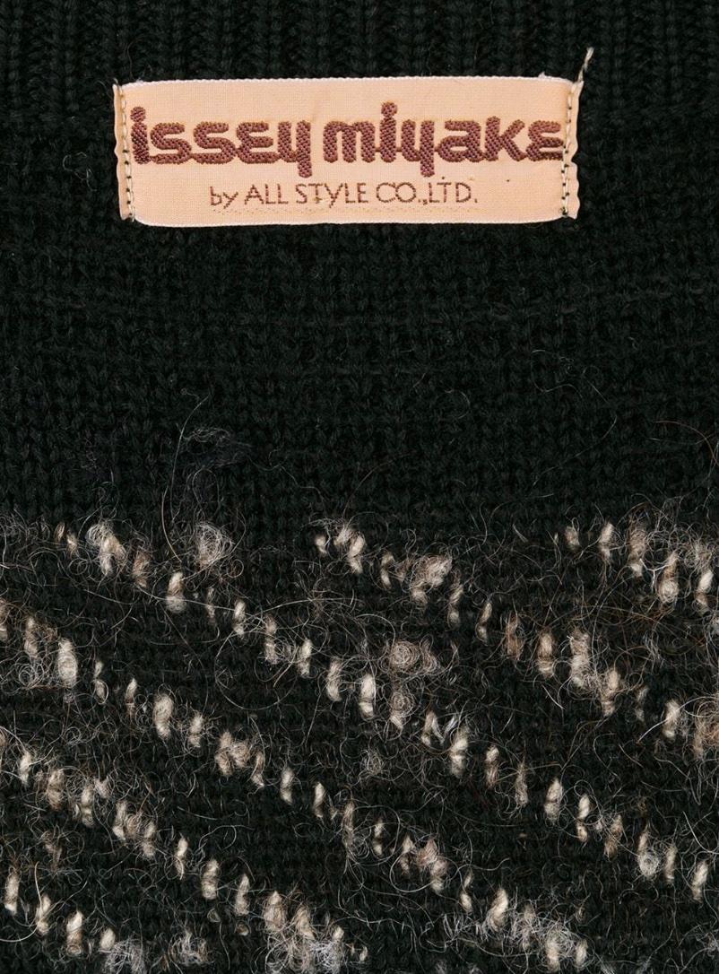 1980s Issey Miyake frayed striped jumper For Sale 2