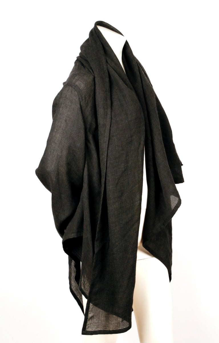 1980's ISSEY MIYAKE Plantation charcoal wool draped wrap jacket In Good Condition For Sale In San Fransisco, CA