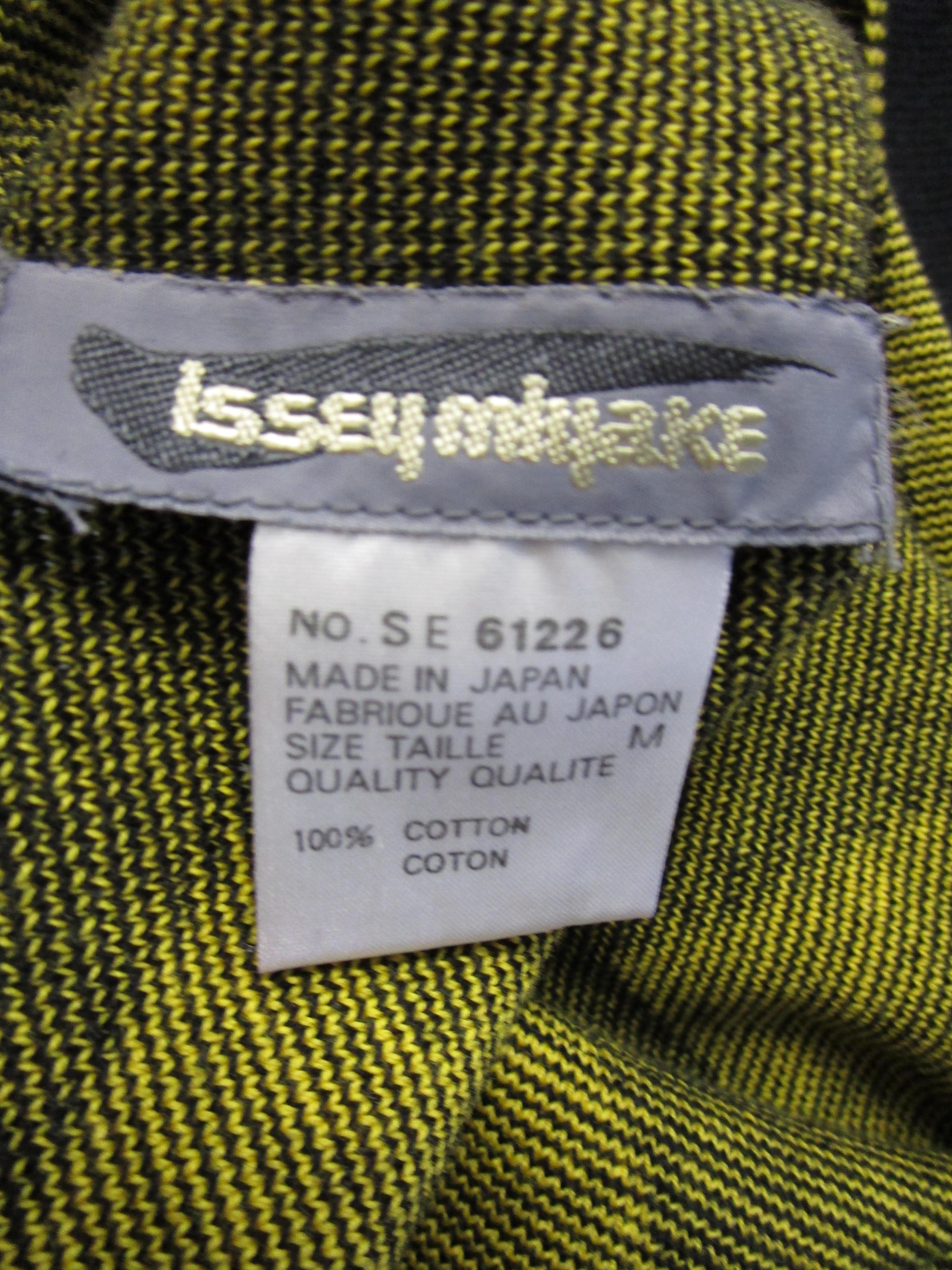 1980s Issey Miyake Yellow and Black Diamond and Stripe Cotton Knit Top For Sale 3