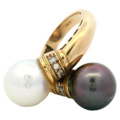 1980s Italian 18K Yellow Gold Ring with South Sea Pearls & Diamonds