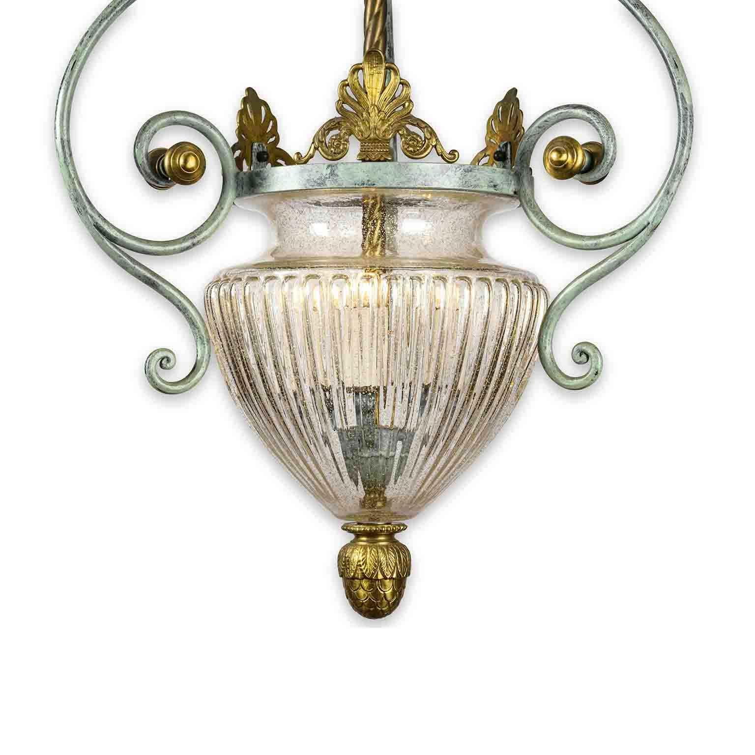 Italian Florentine Hall Glass Chandelier by Banci Gilt and Green Wrought Iron In Good Condition For Sale In Milan, IT