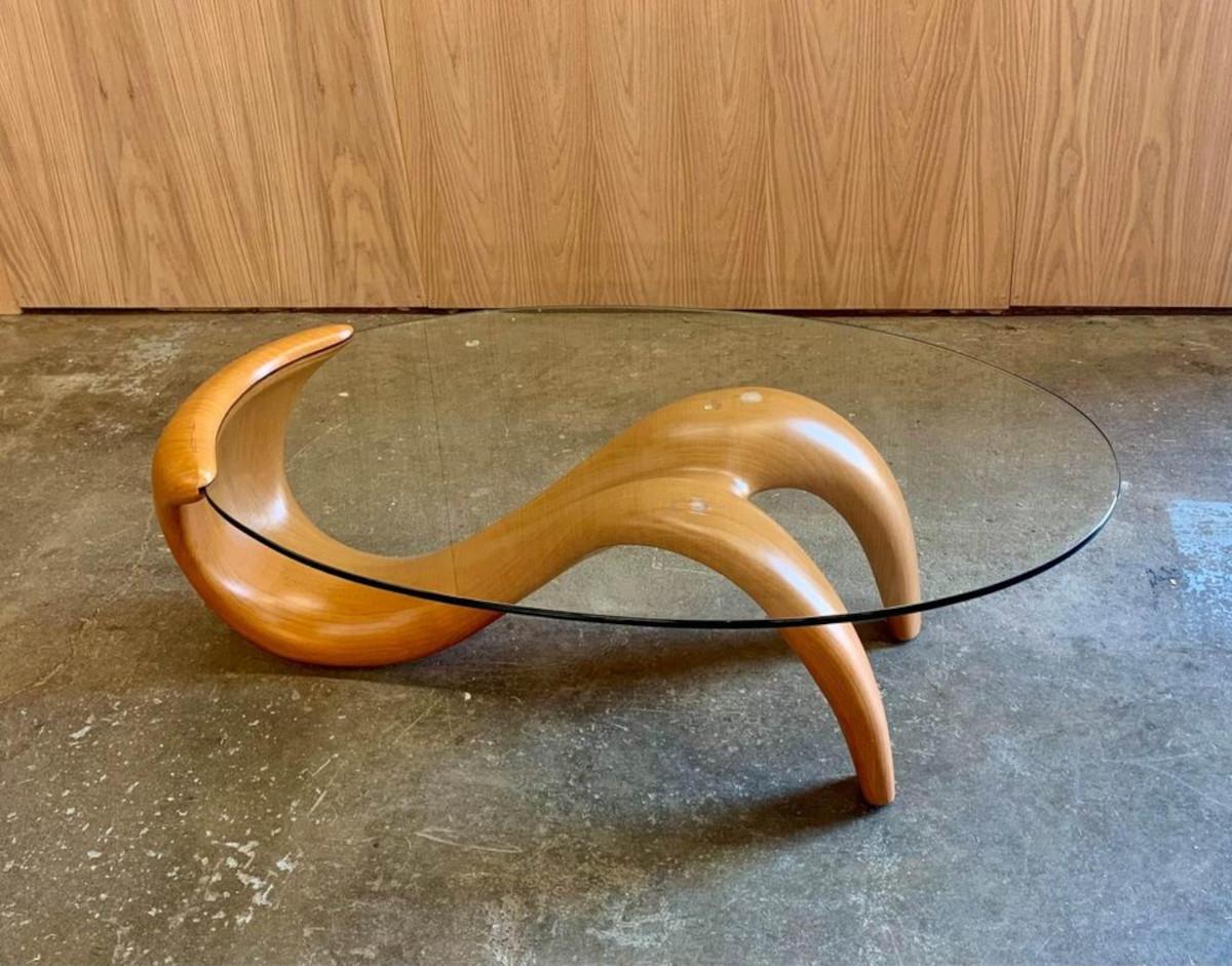 1980s Italian Bimorphic Coffee Table In Excellent Condition For Sale In Victoria, BC