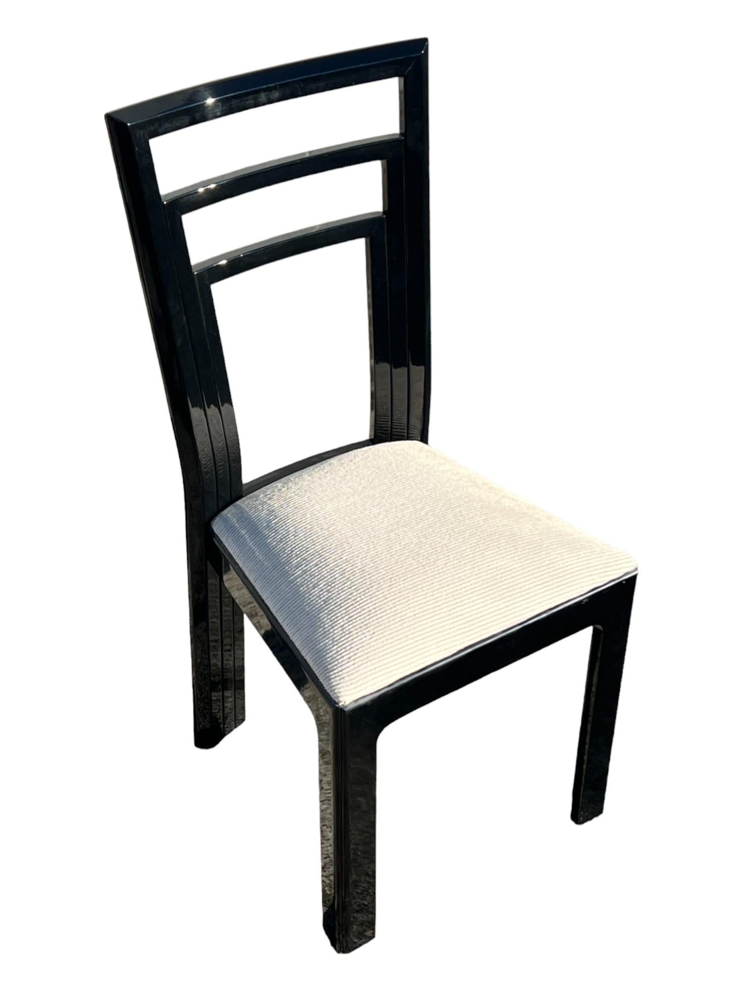 Late 20th Century 1980s Italian Black Lacquered Dining Chairs For Sale