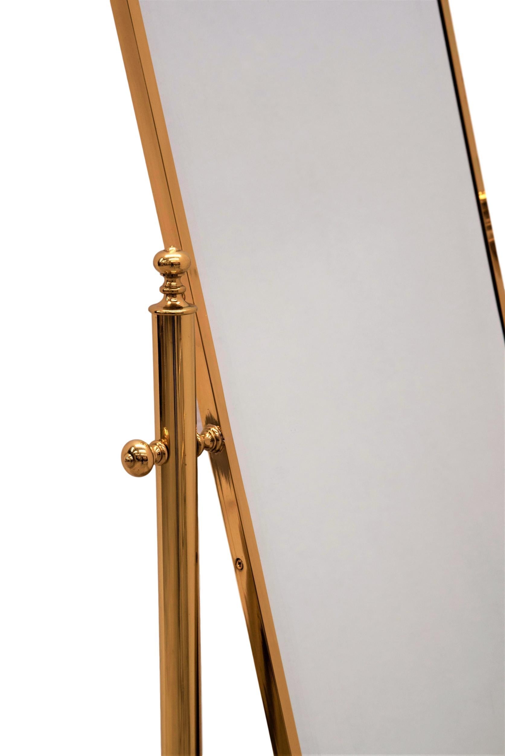 1980s Italian Brass Hollywood Regency Floor Cheval Full Lenght Mirror In Excellent Condition In Carimate, Como