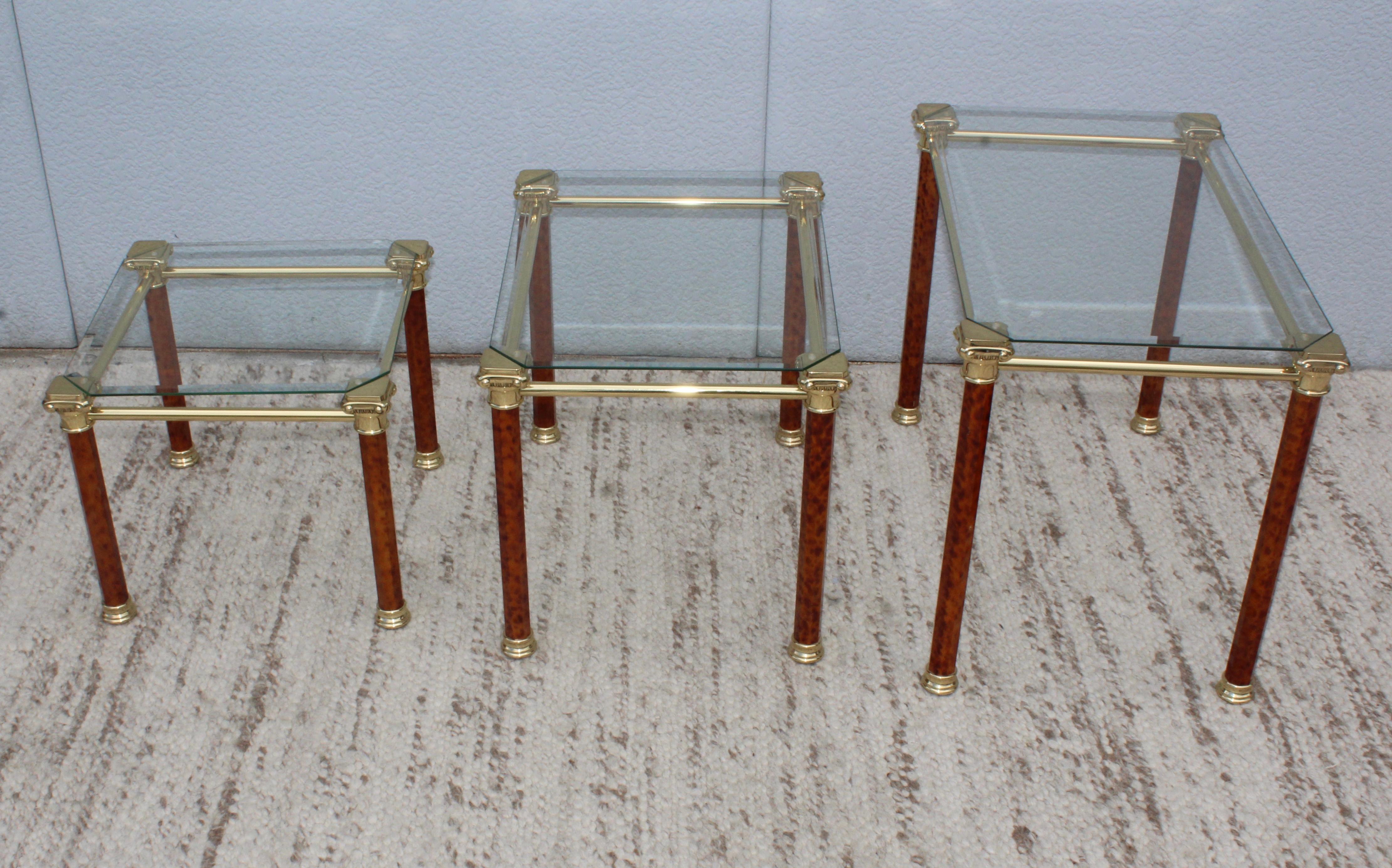 1980s Italian Brass Nesting Tables In Good Condition For Sale In New York, NY