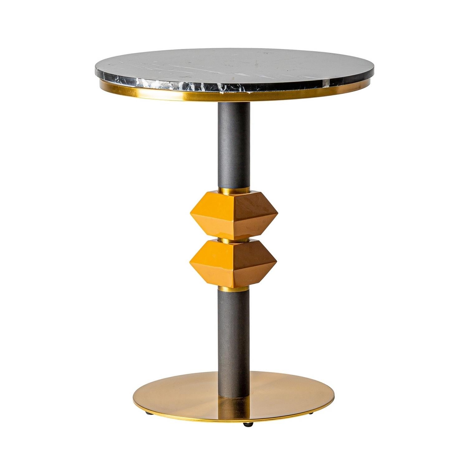 1980s Italian Design Style Round Black Marble and Gilt Pedestal Table In New Condition For Sale In Tourcoing, FR