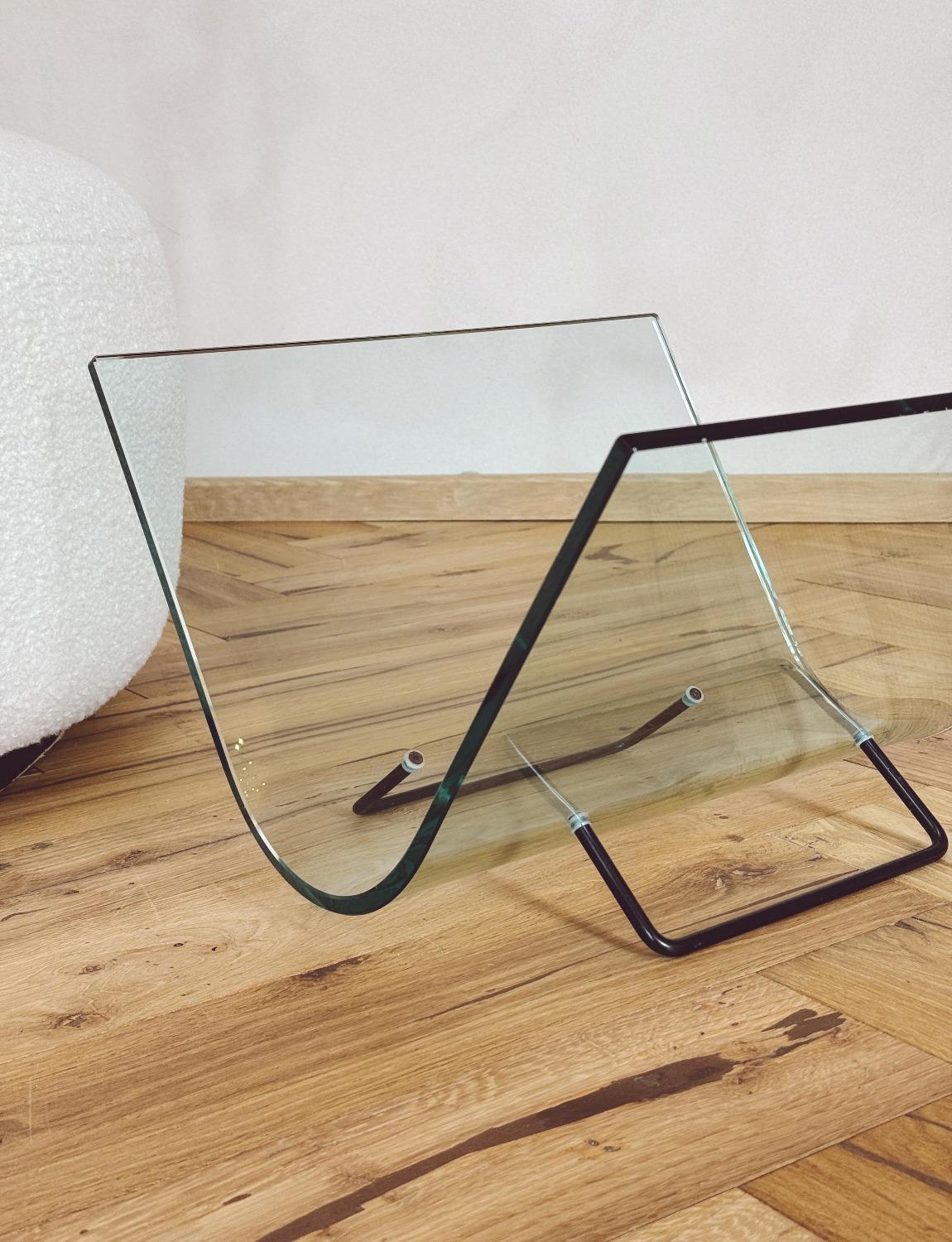 1980s Italian Fiam Glass magazine rack For Sale 1