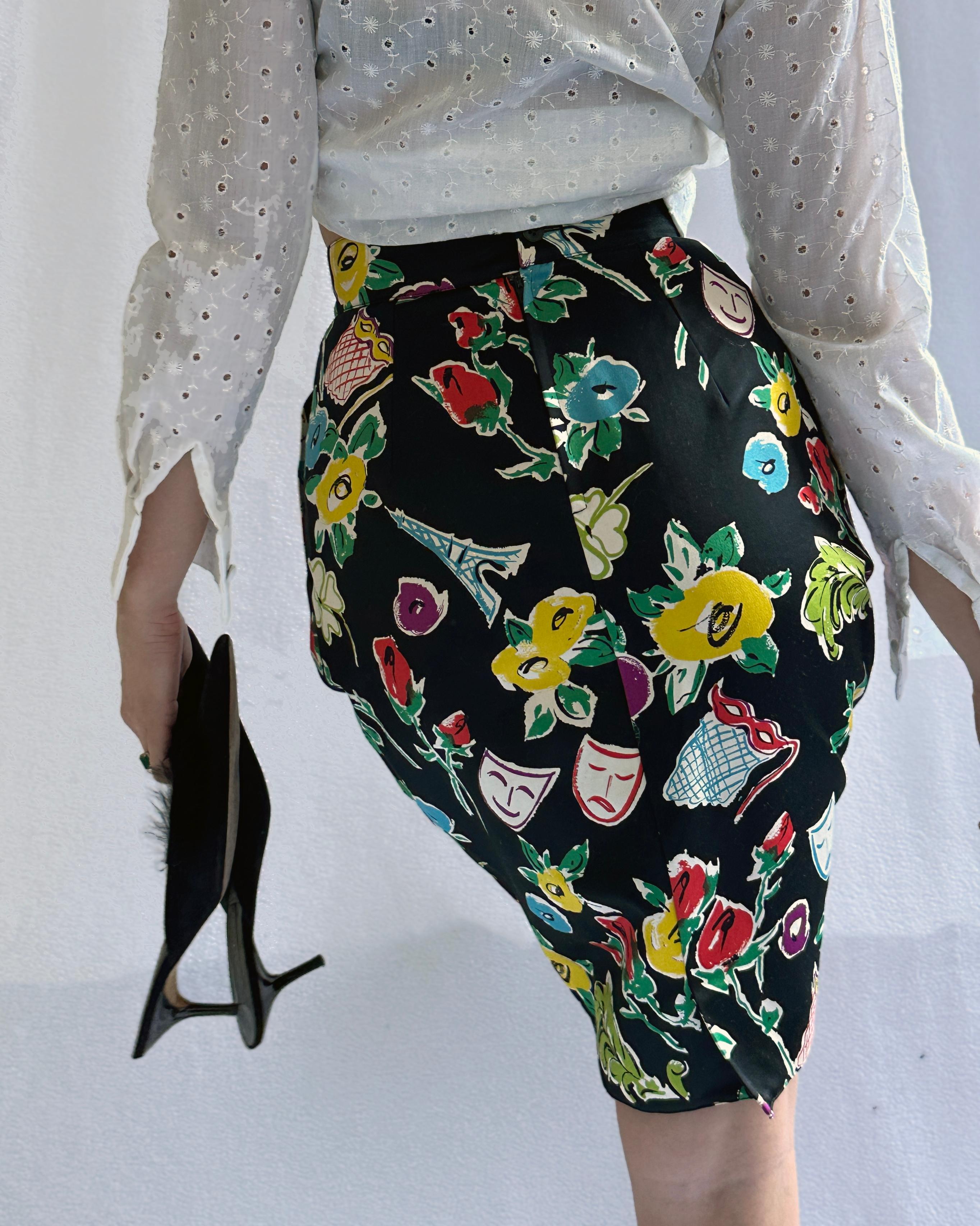 Women's 1980s Italian Floral Print Pegged Skirt For Sale