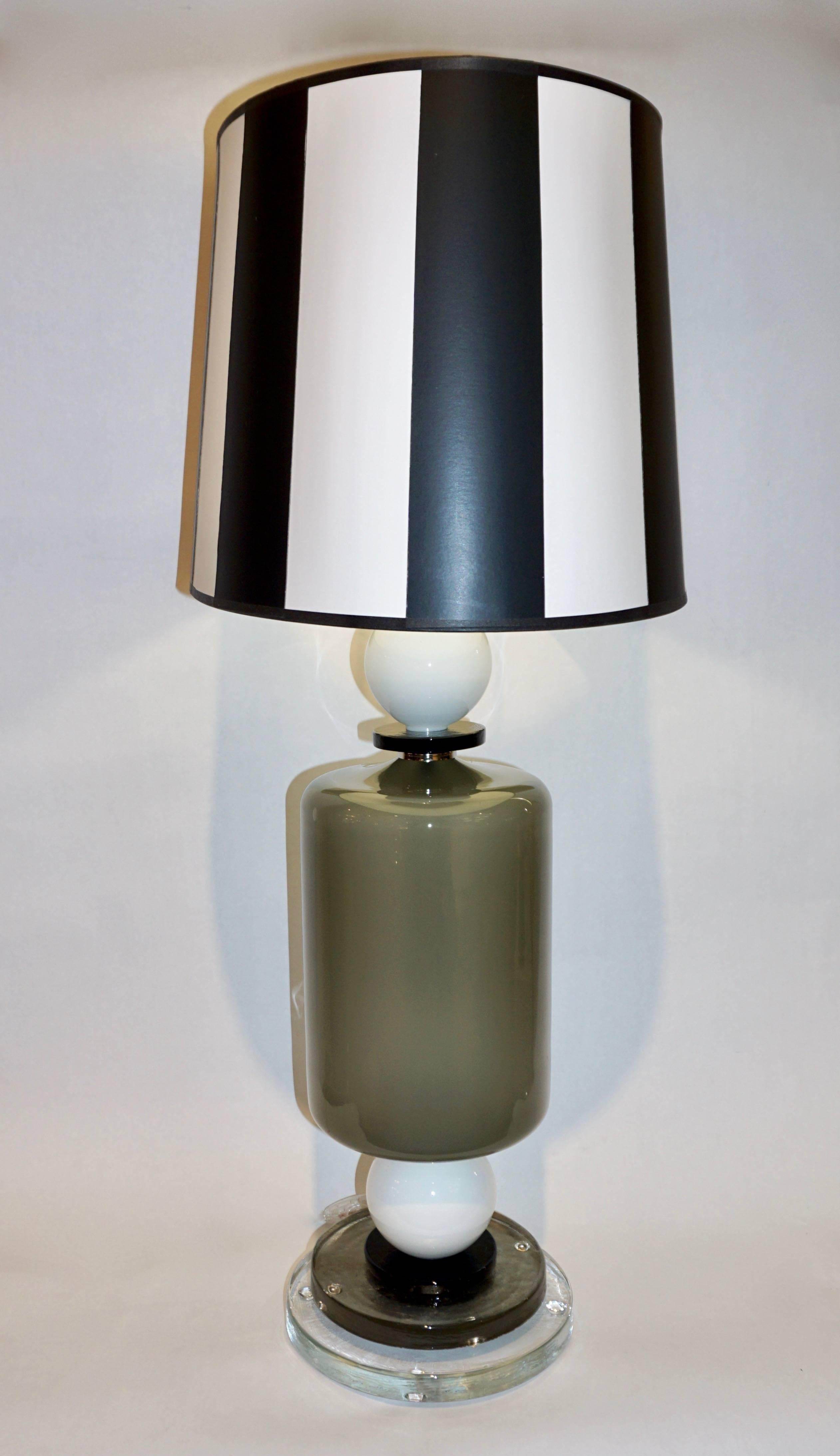 1980s Italian Geometric Pair of White Black and Silver Gray Murano Glass Lamps 1