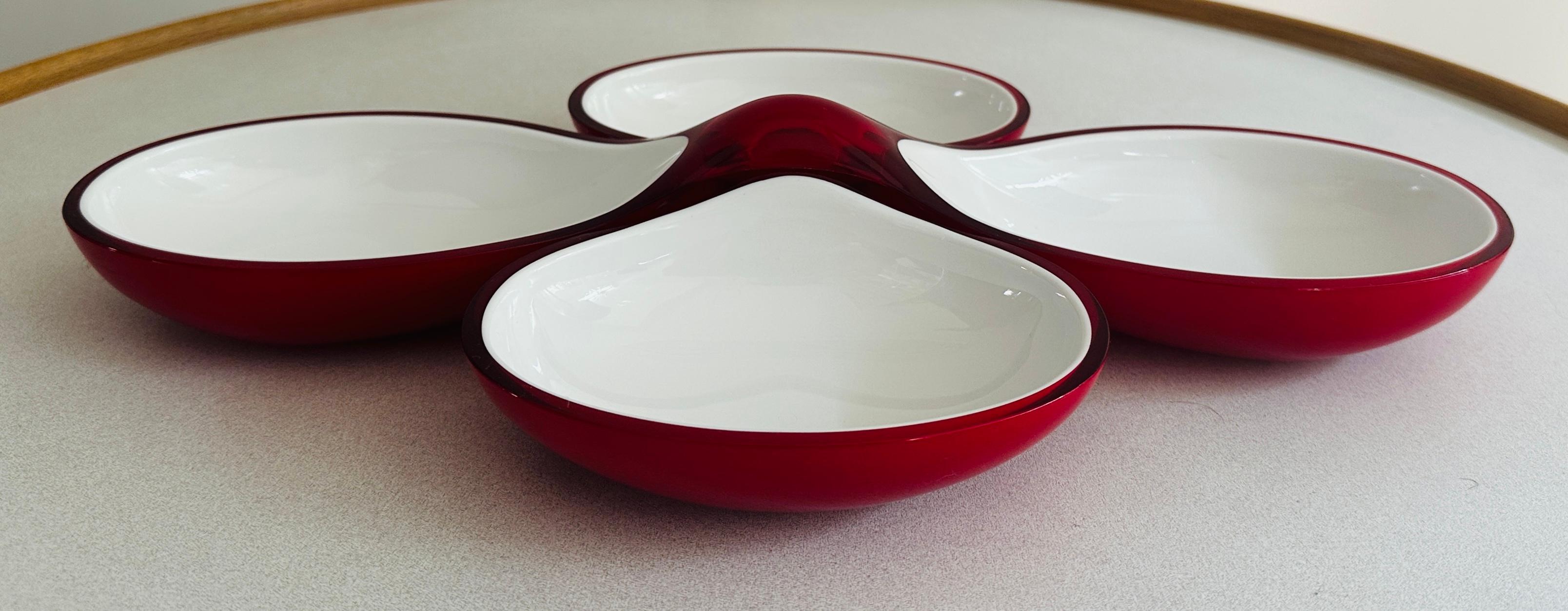 italien 1980 Italian Guzzini Lab Interlocking Red & White Platter inc Original Box en vente