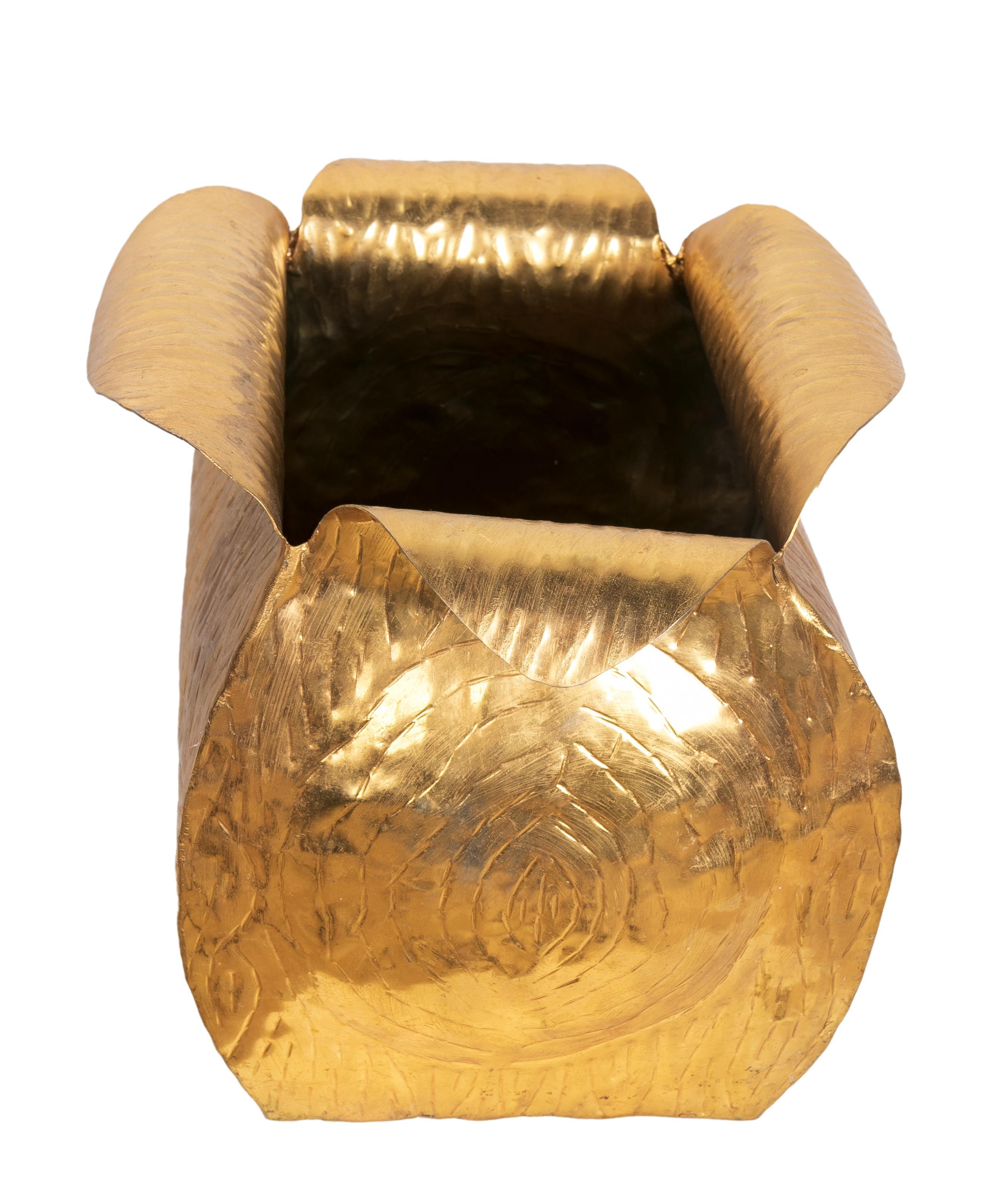1980s Italian Handmade Brass Flowerpot 10