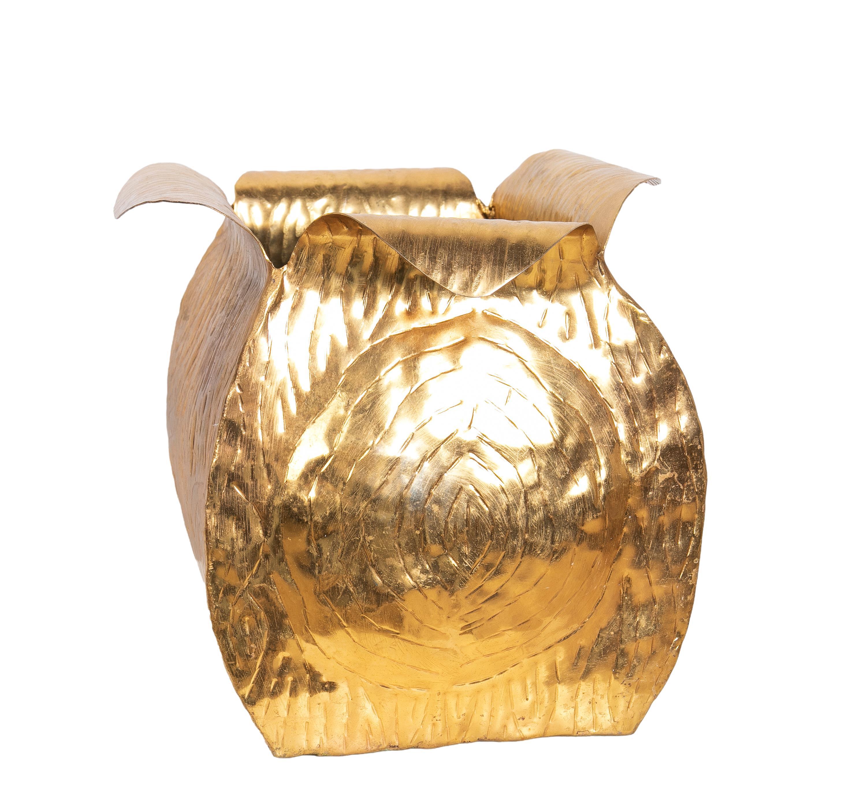 20th Century 1980s Italian Handmade Brass Flowerpot