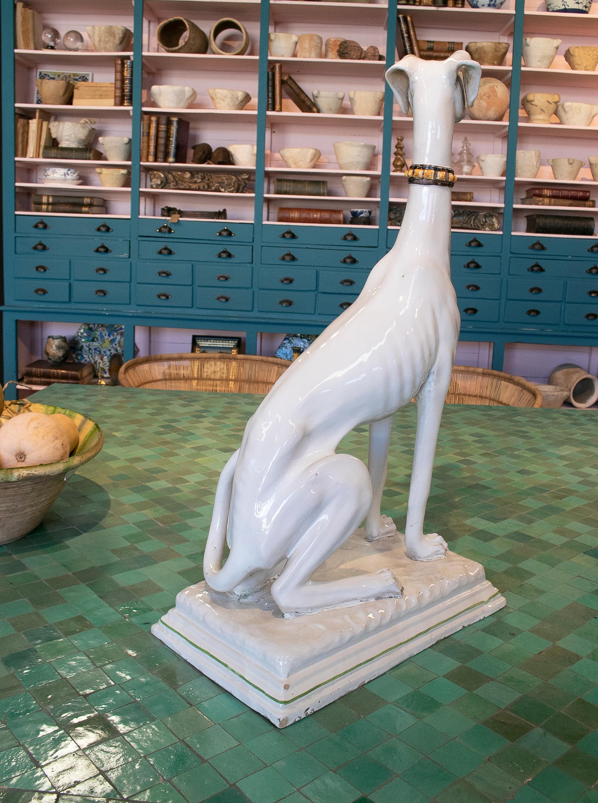20th Century 1980s Italian Hunting Dog White Glazed Ceramic Table Figure