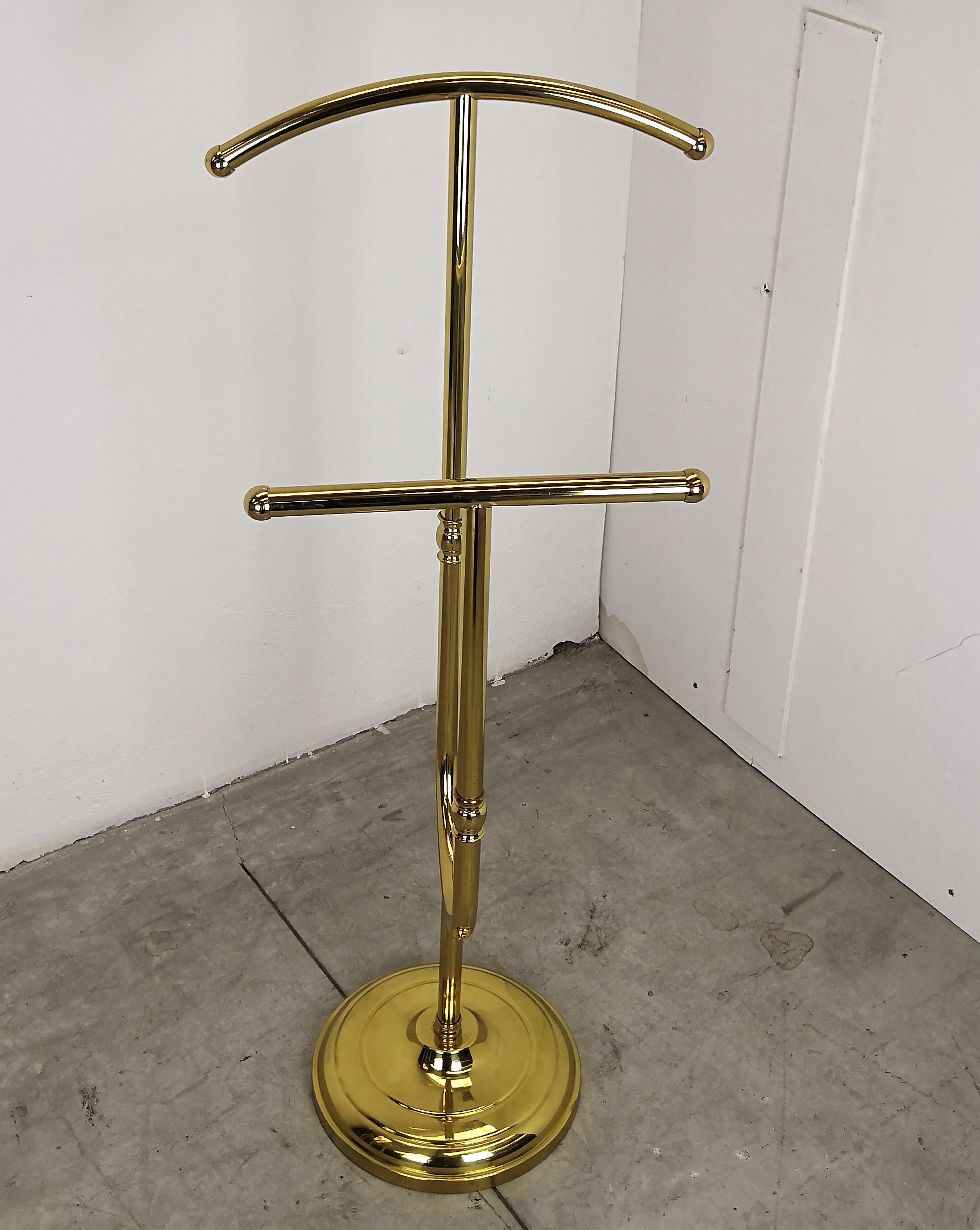 1980s Italian Midcentury Hollywood Regency Neoclassical Brass Valet Stand 1