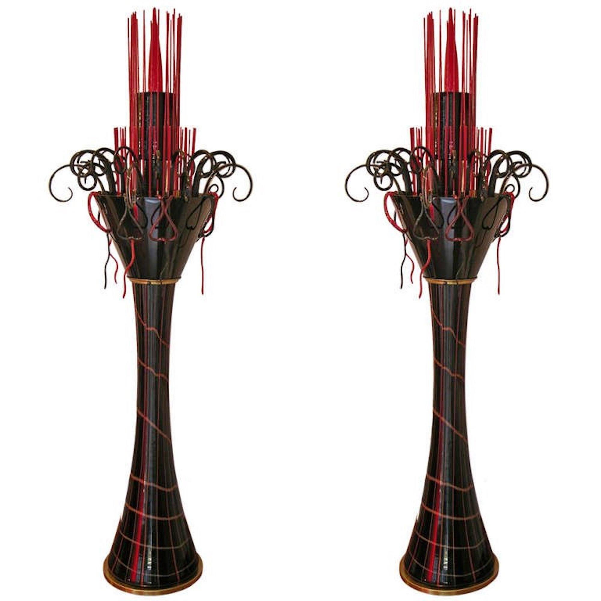 1980s Italian Modern Black and Red Murano Glass Pair of Fountain Floor Lamps