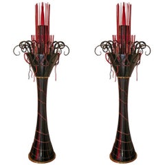 Pareja de lámparas de pie de cristal de Murano, modernas, italianas, negras y rojas, de los años 80