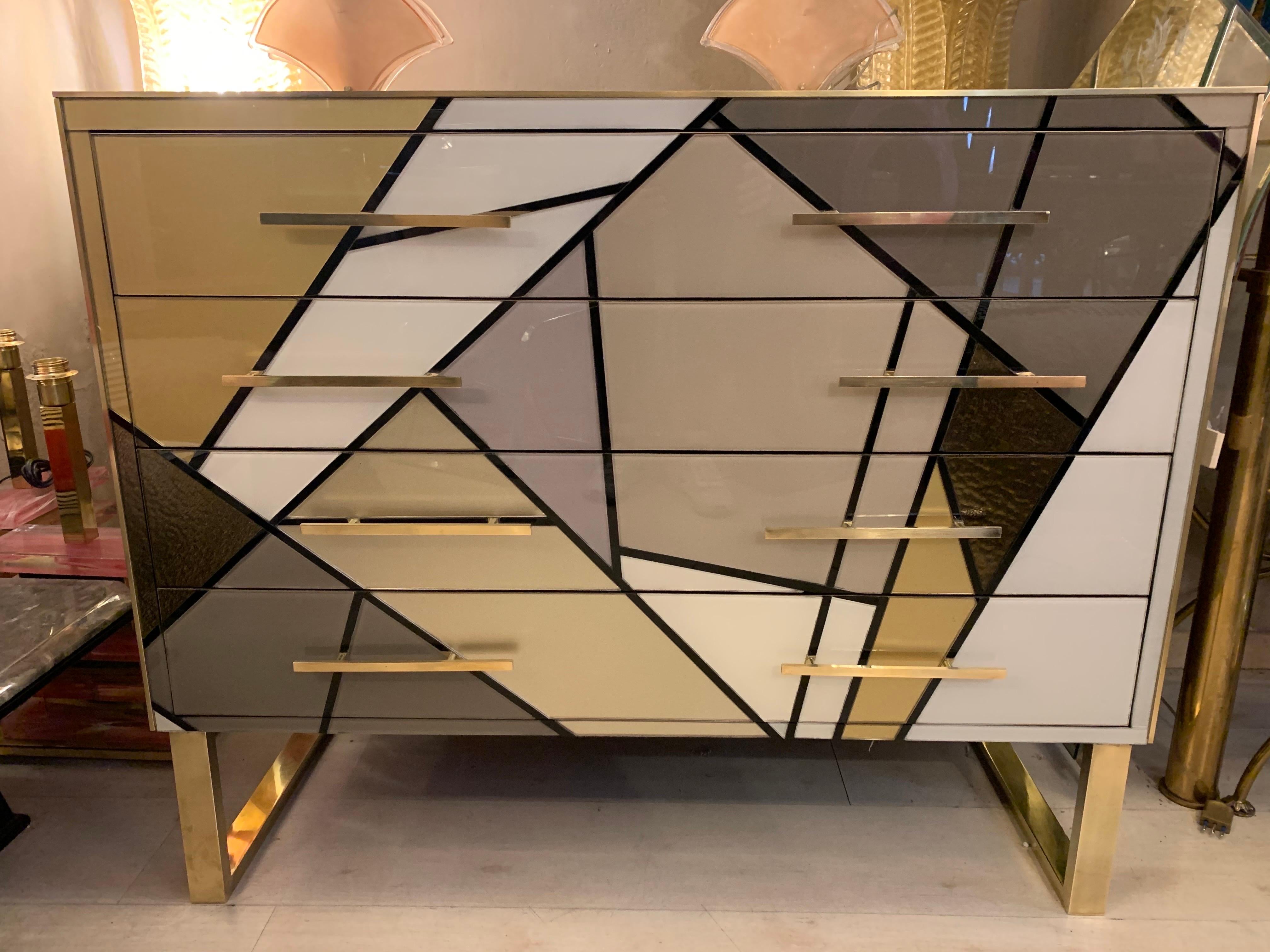 1980s Italian Multicolored Opaline Glass Chest of Drawers with Geometric Design In Good Condition For Sale In Florence, IT