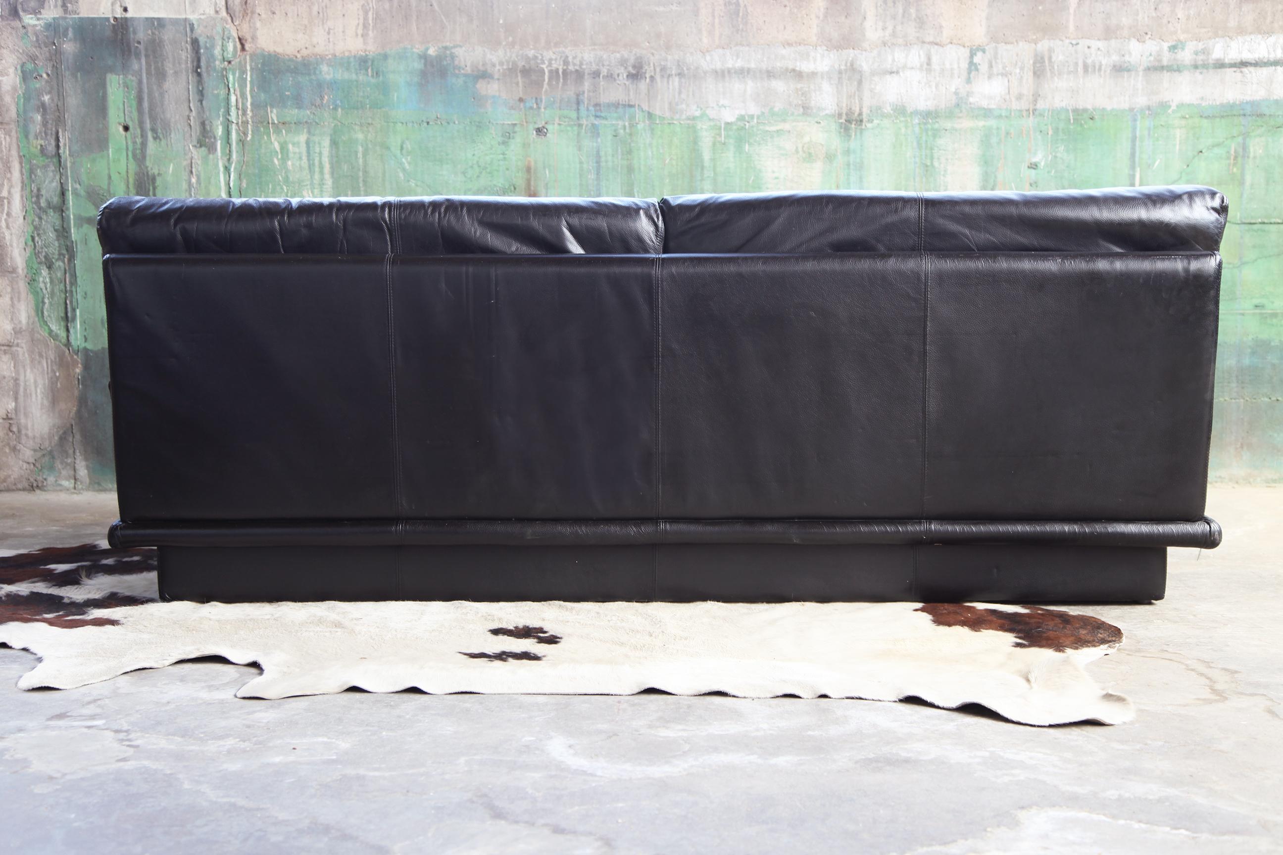 1980s Italian Nicoletti Salotti Postmodern Plinth Base Black Leather Sofa 3