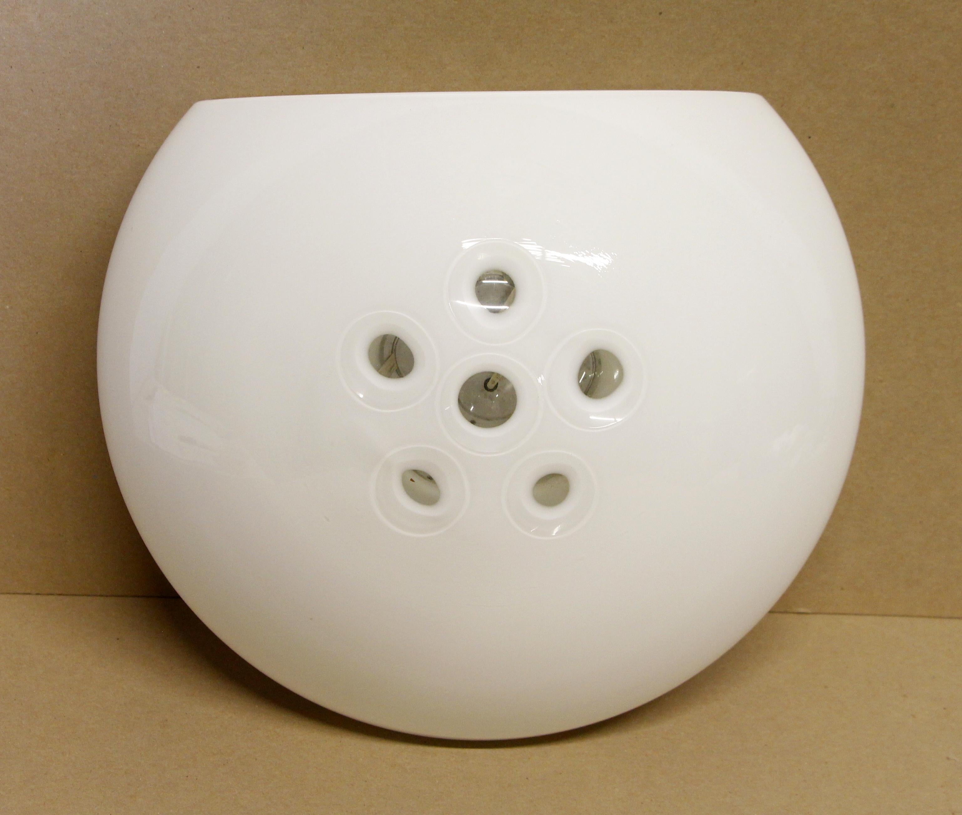 1980s Italian Pair Round Murano Glass Sconces White Color For Sale 5