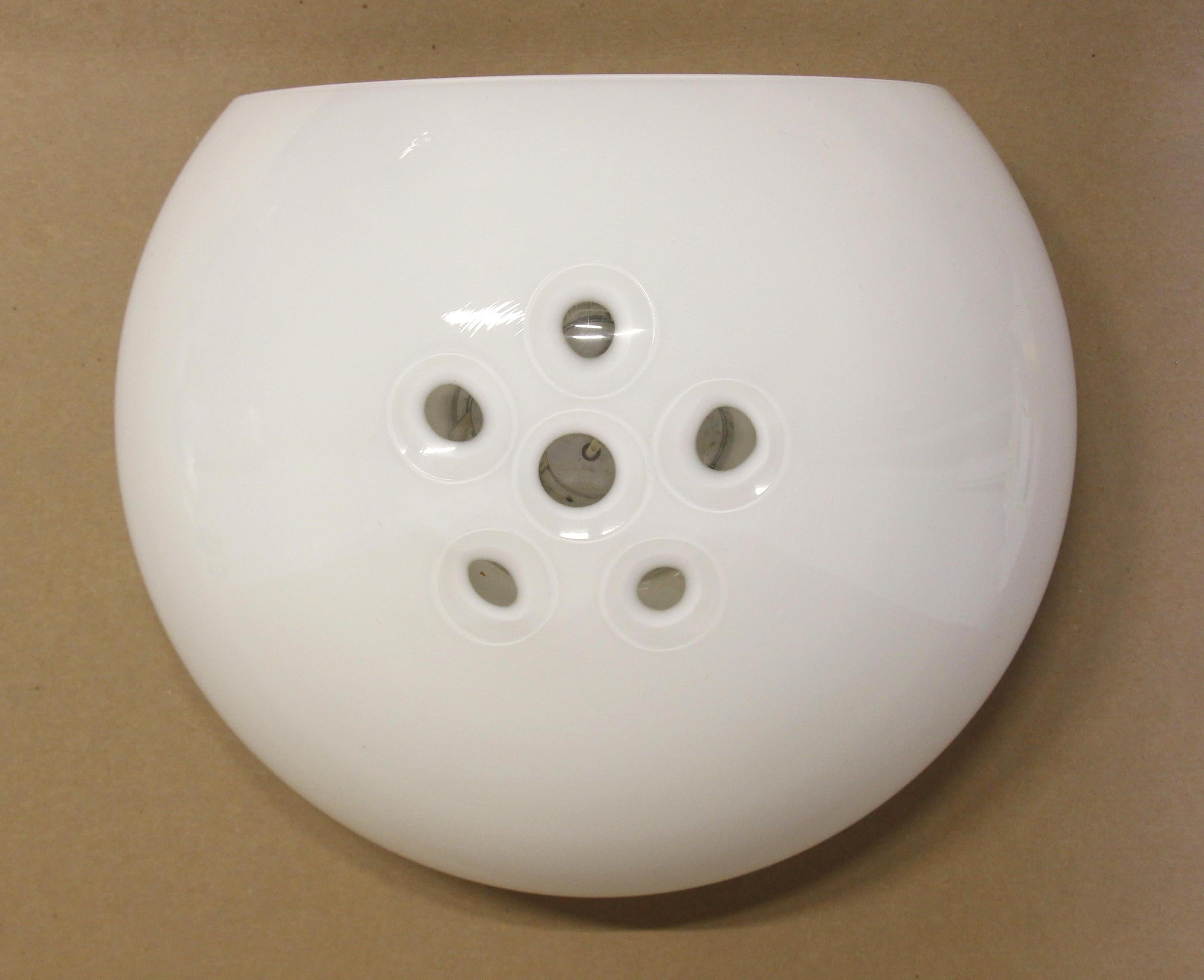 1980s Italian Pair Round Murano Glass Sconces White Color For Sale 1
