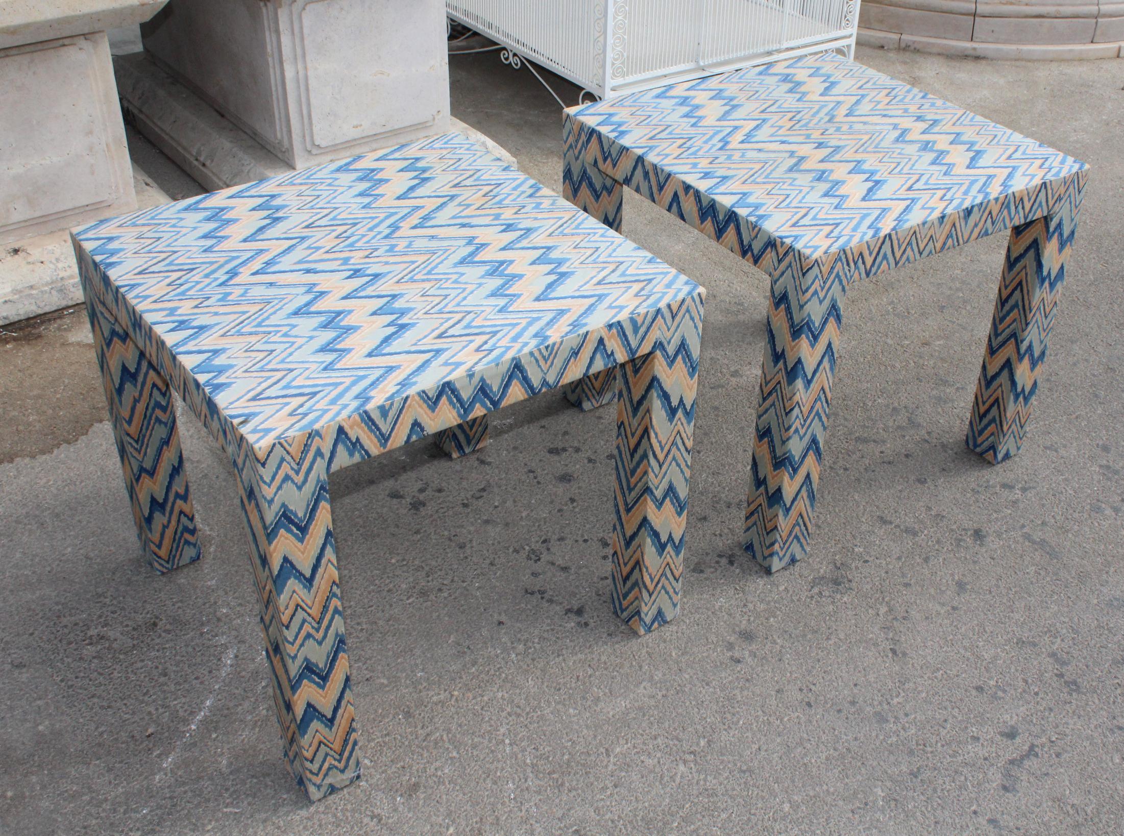 1980s Italian Pair of Upholstered Side Tables In Good Condition In Marbella, ES