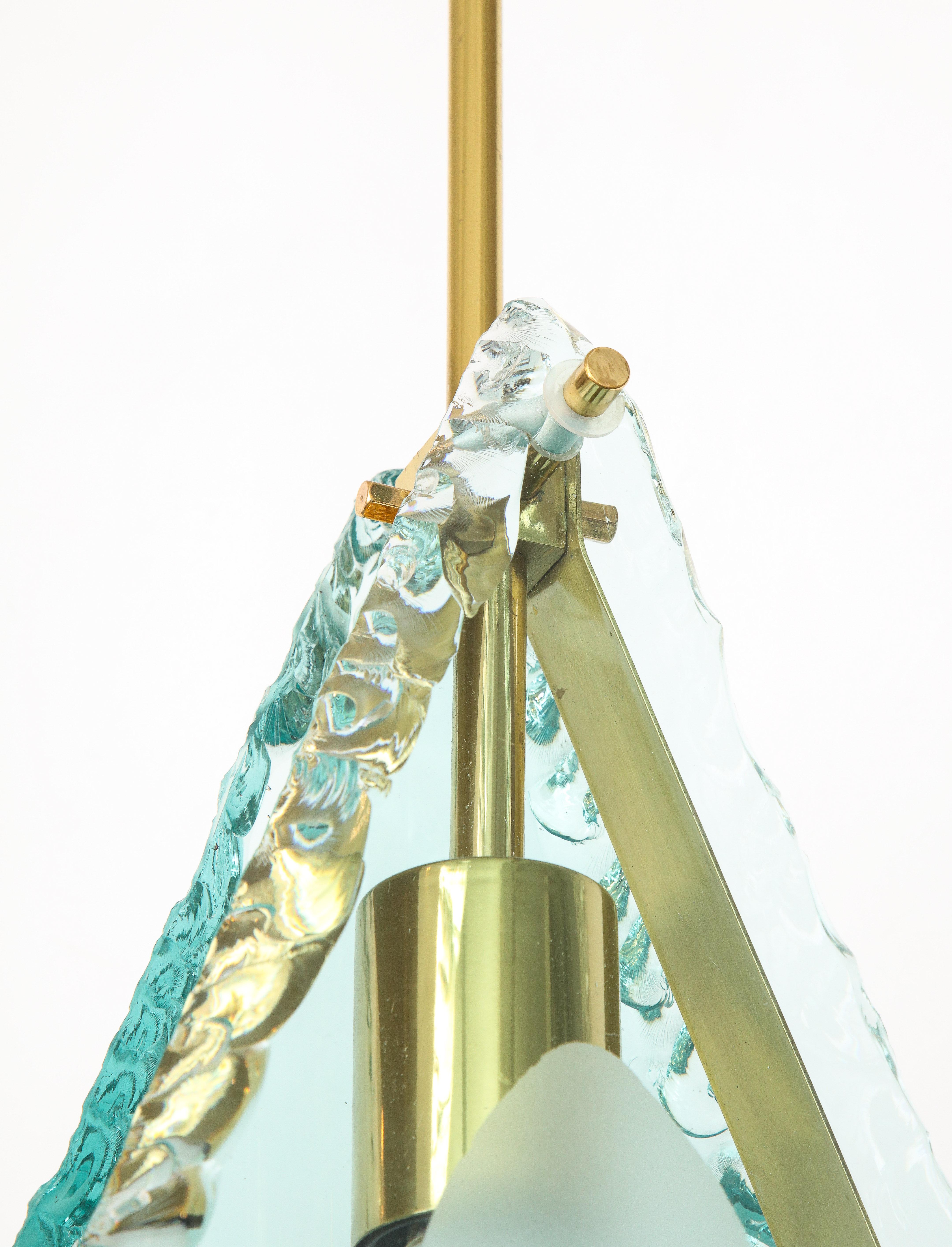 The 1980s Italian Pendant in the Style of Fontana Arte (Messing) im Angebot