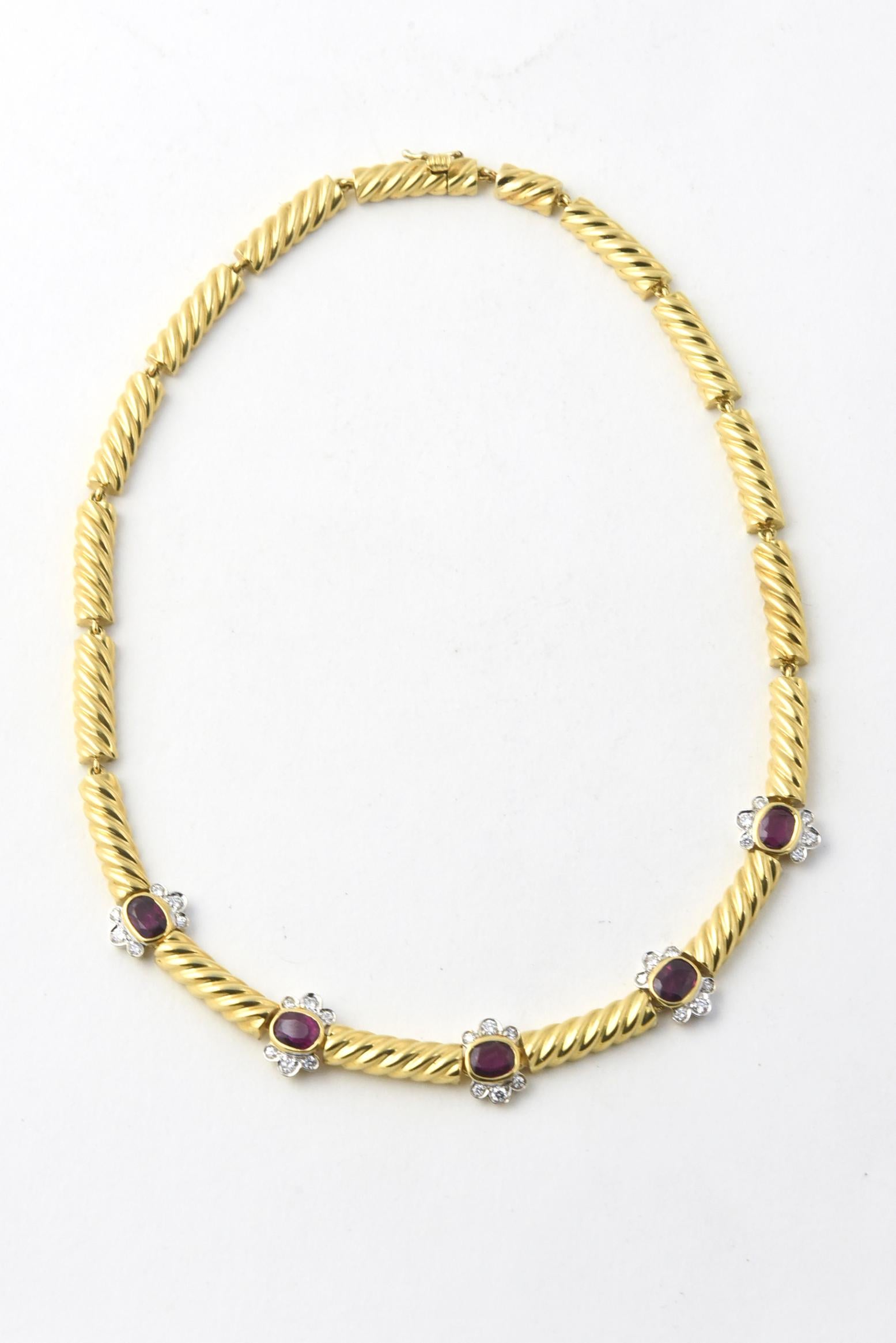1980s Italian Ruby Diamond Gold Necklace In Good Condition In Miami Beach, FL
