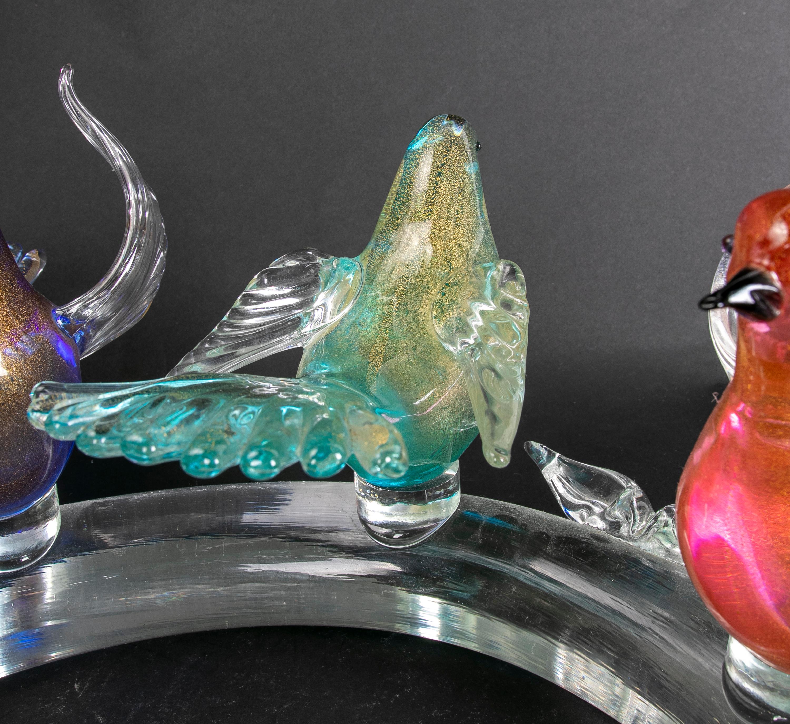 1980s Italian Sculpture of Four Birds on a Branch of Murano Glass For Sale 3