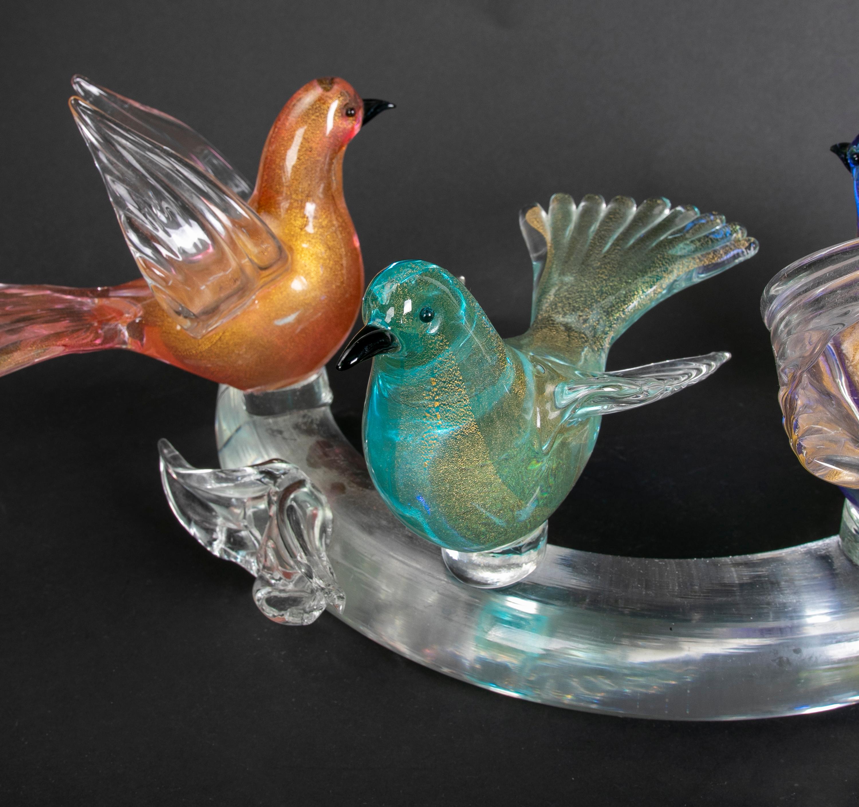 Sculpture italienne des années 1980 de quatre oiseaux sur une branche de verre de Murano Bon état - En vente à Marbella, ES