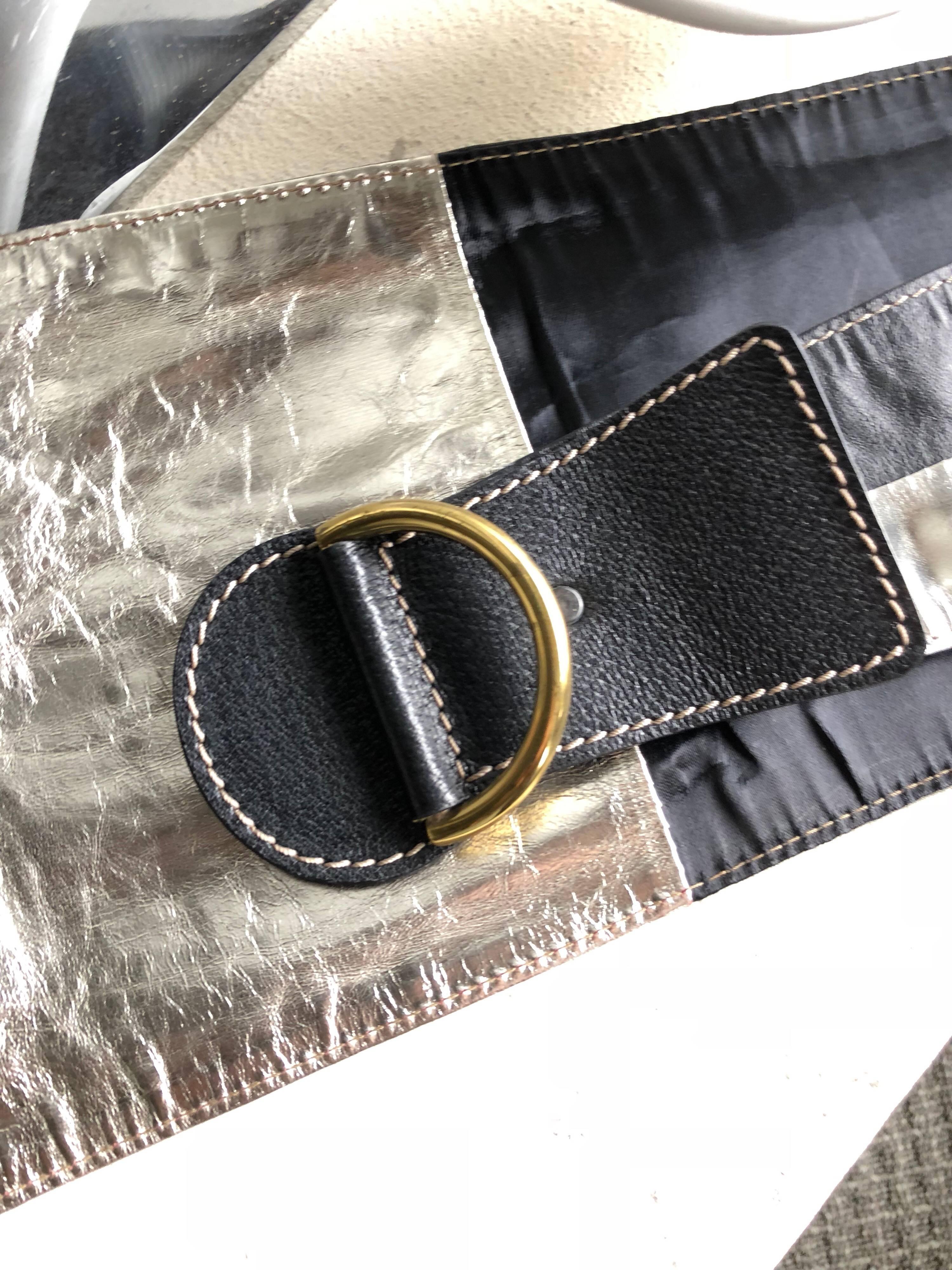 1980s Italian Silver & Black Leather Wide Fan Belt For Sale 1