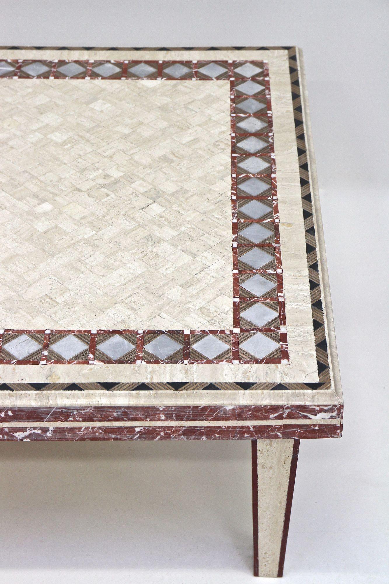 Mesa de centro/sofá italiana de travertino/mármol de los años 80, IT ca. 1980 en venta 6