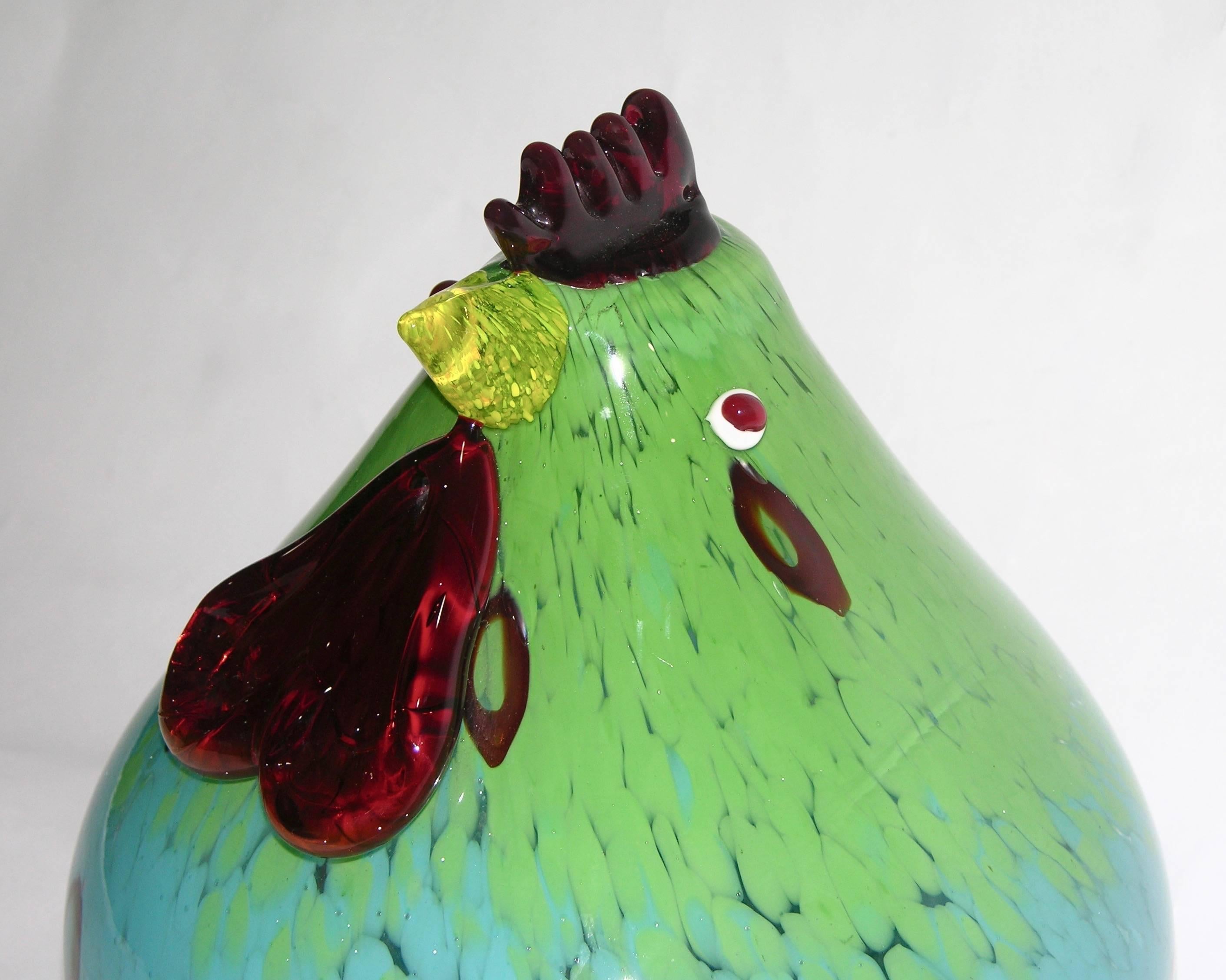 Hand-Crafted 1980s Italian Turquoise Blue and Green Murano Glass Round Rooster Sculpture For Sale