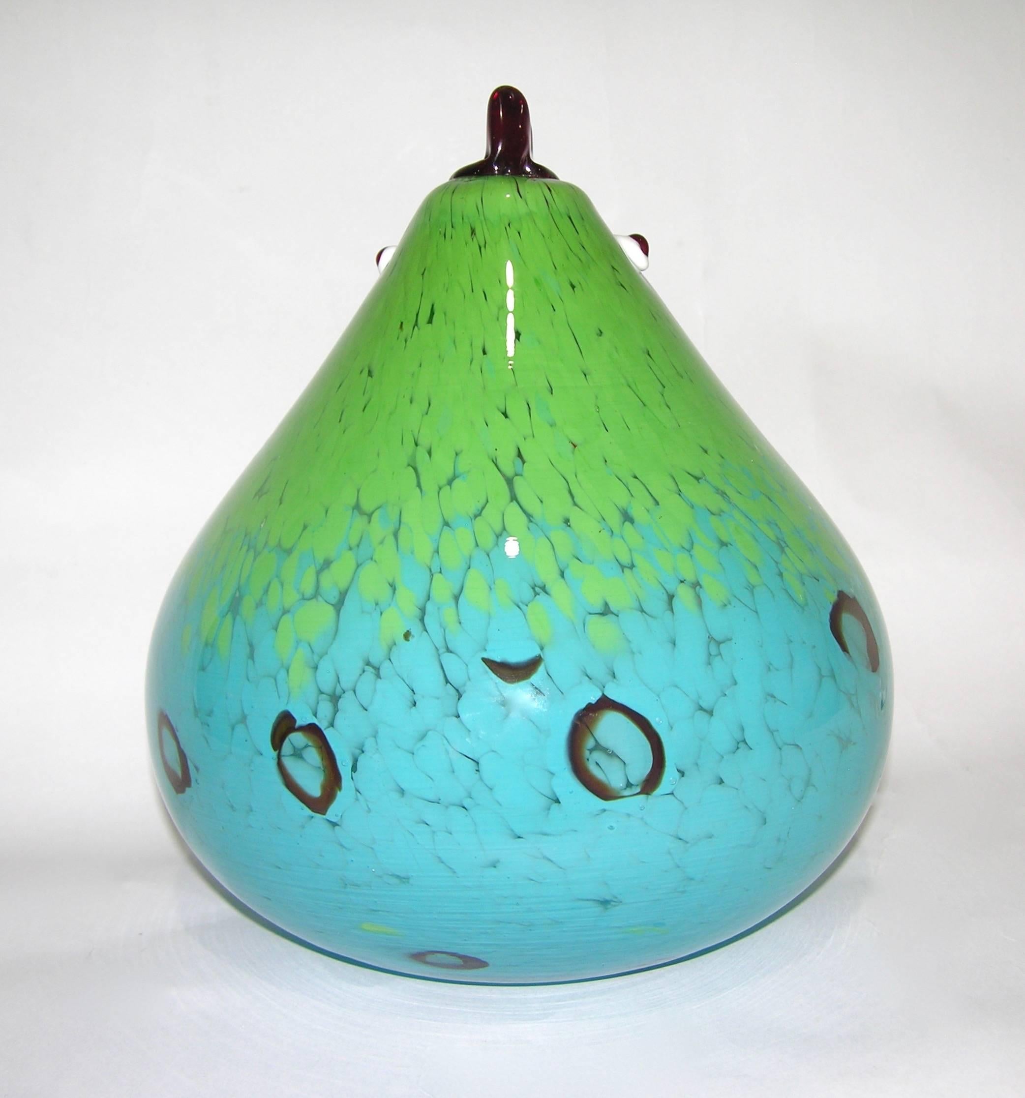 Late 20th Century 1980s Italian Turquoise Blue and Green Murano Glass Round Rooster Sculpture For Sale