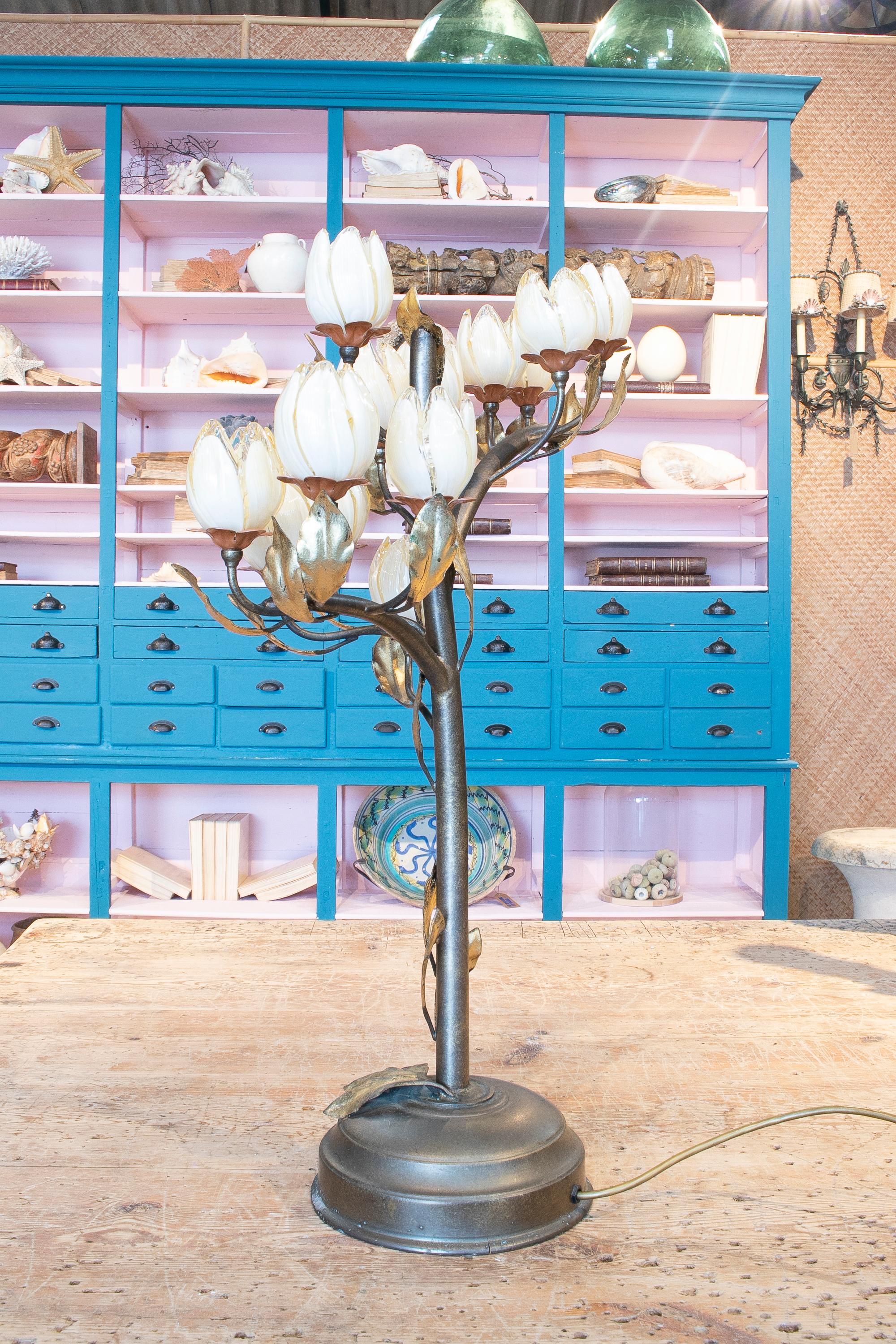 1980s Italian Venetian Murano Glass Flower Shaped Table Lamp In Good Condition In Marbella, ES