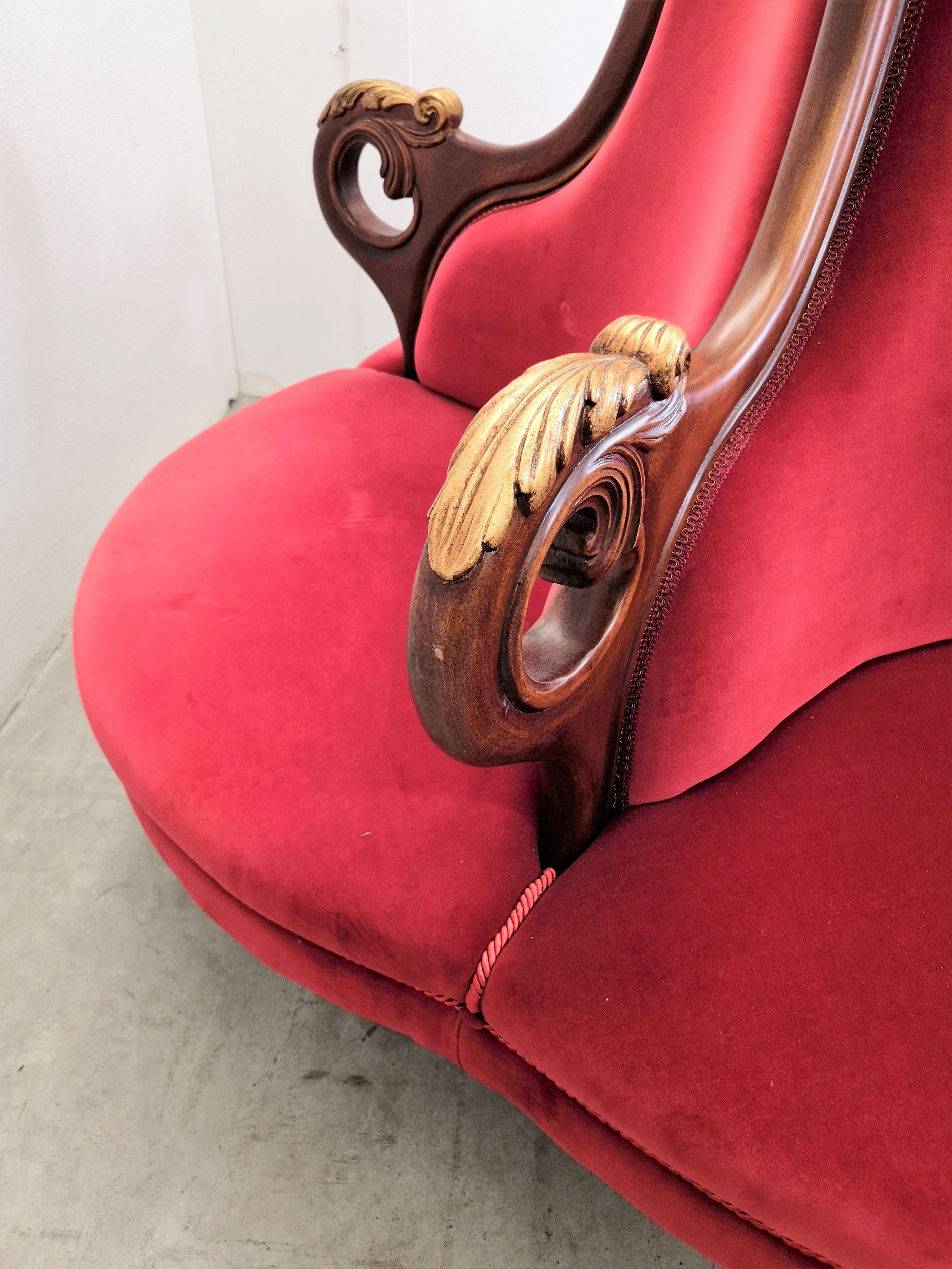 round settee sofa