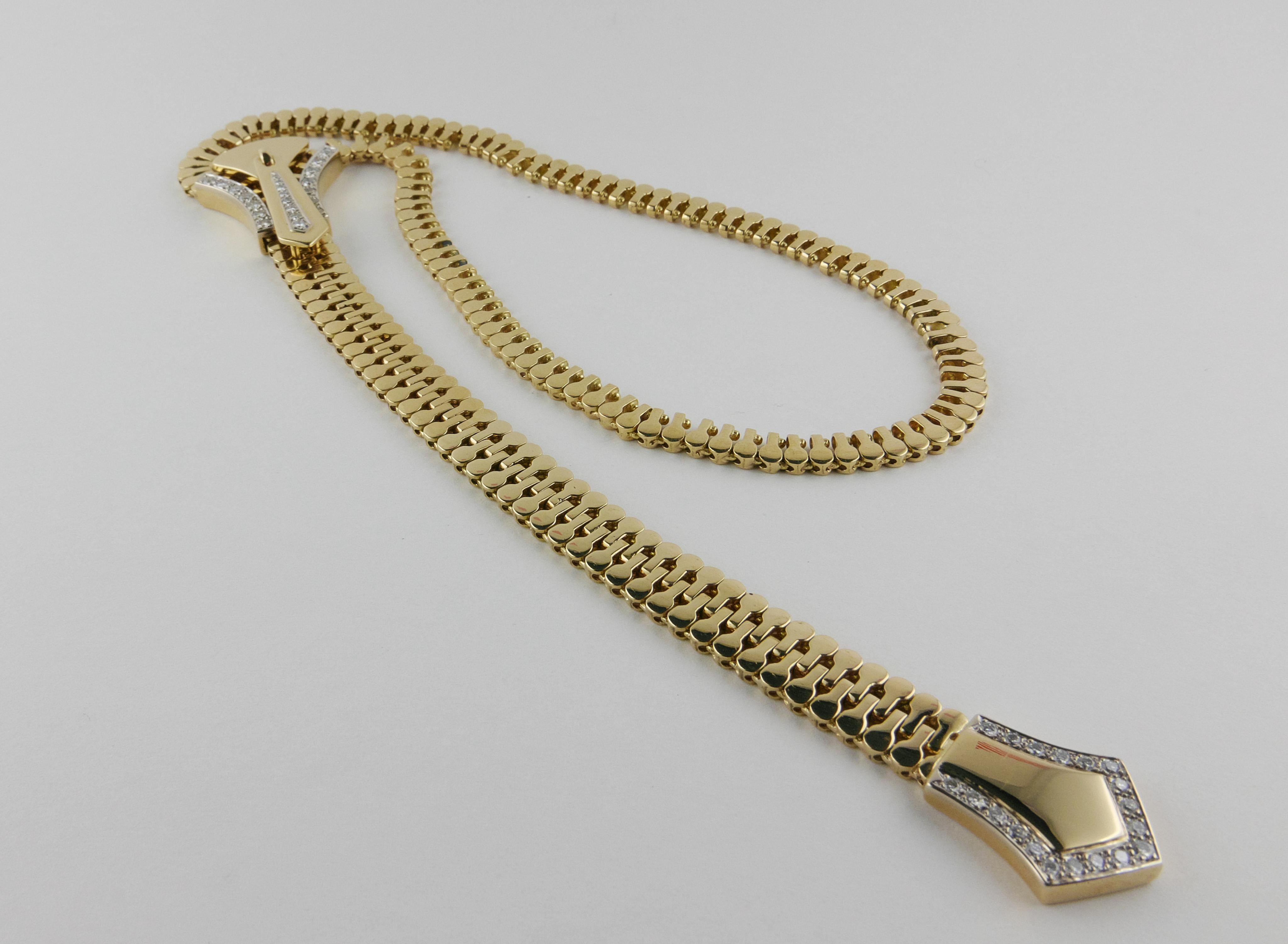 1980s Italian Zip Necklace in 18k Yellow Gold For Sale 1