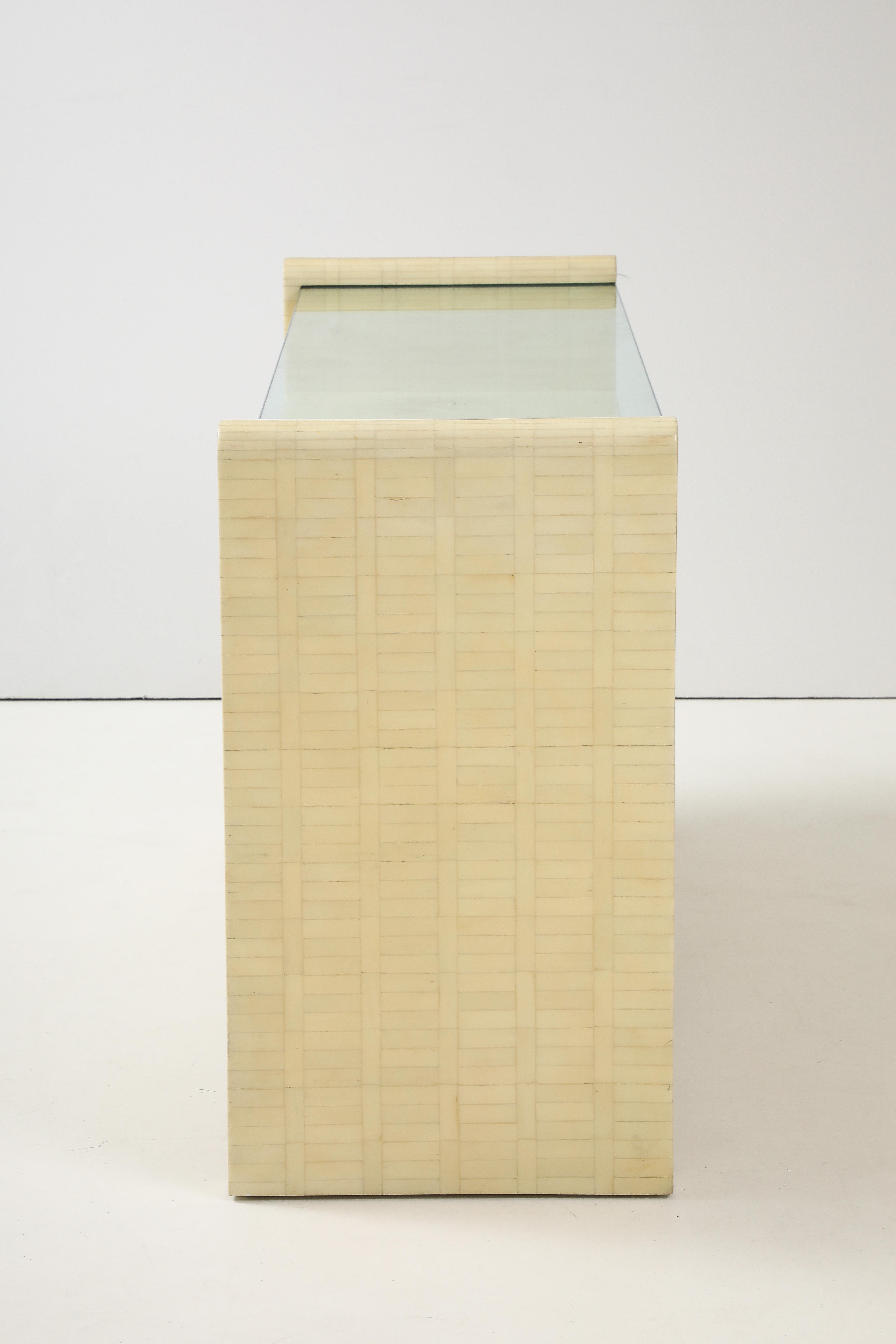 1980's Ivory Colored Tessellated Bone Console Table In Good Condition For Sale In New York, NY