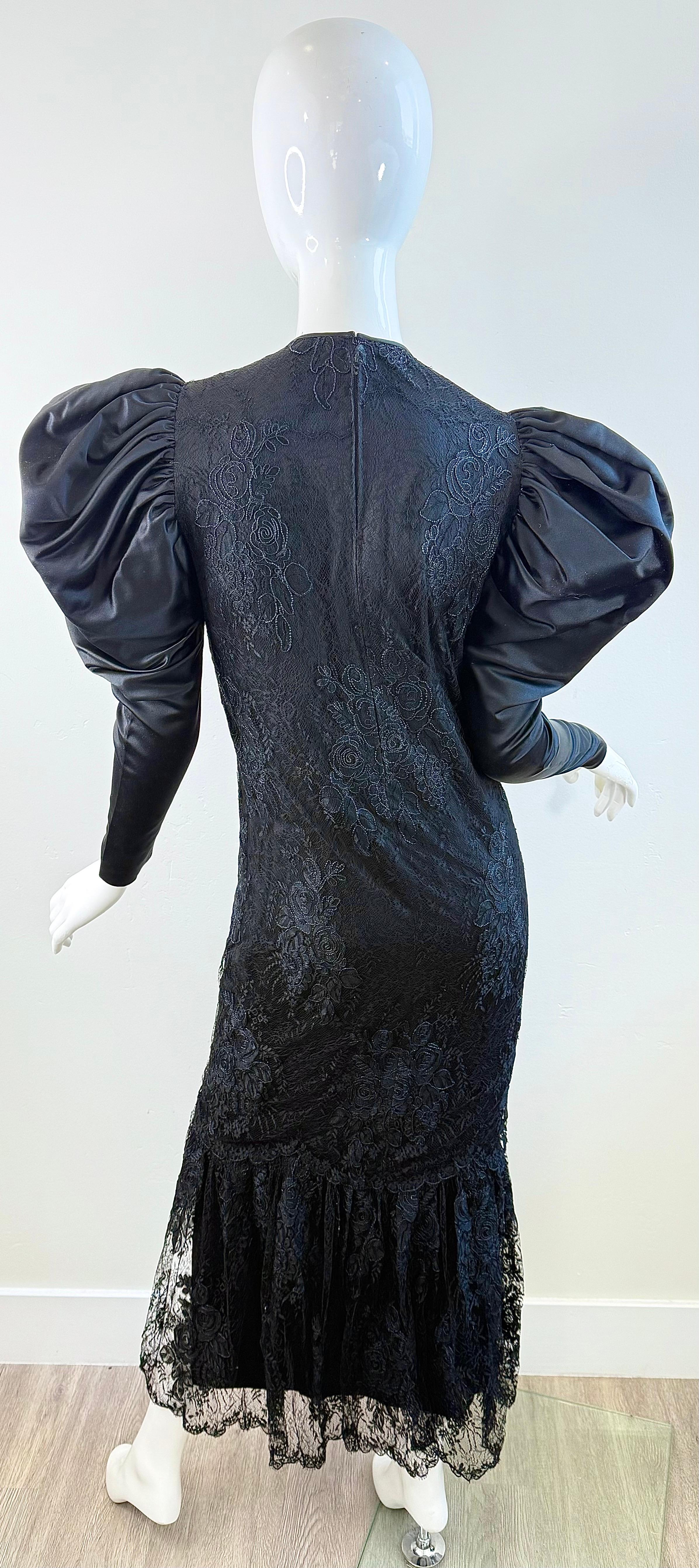 1980s James Galanos Couture Black Lace & Satin Puff-Sleeve 80s Gala Evening Gown For Sale 1
