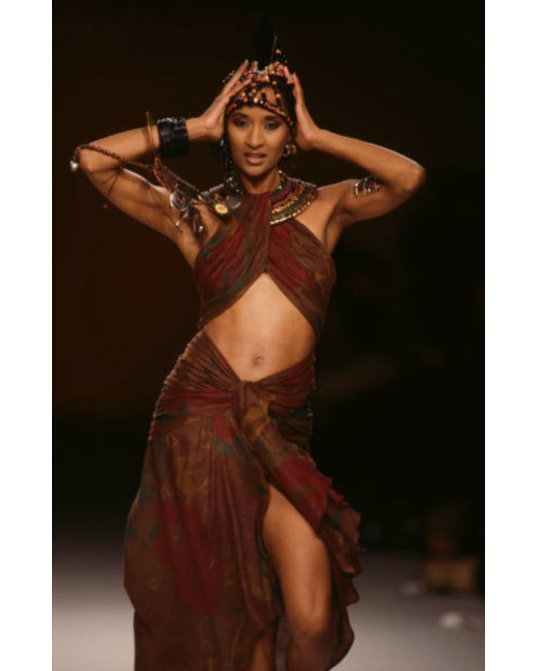 1980s Jean Louis Scherrer Haute Couture Silk Cut Out Dress For Sale 4