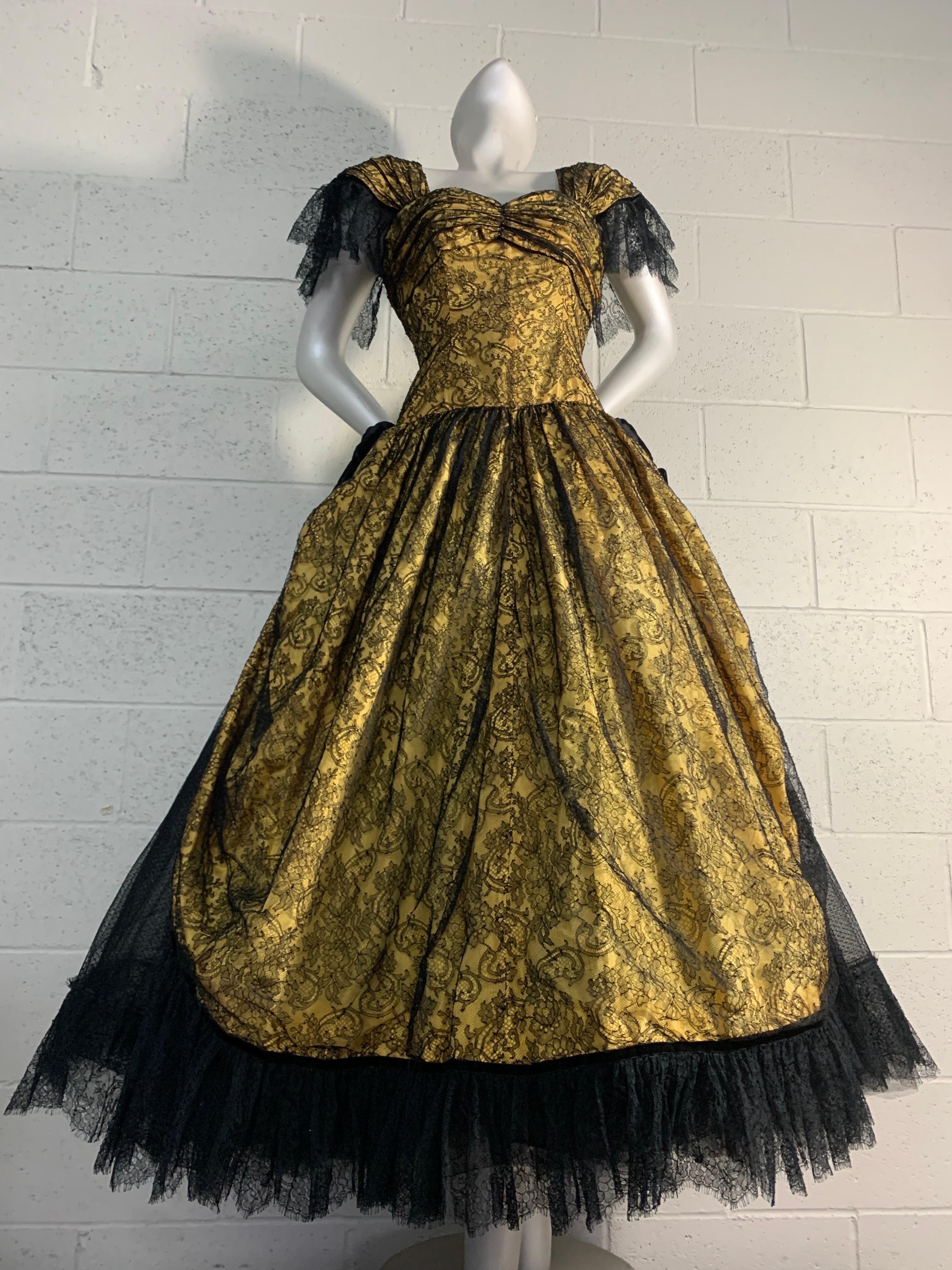 1980s Jean-Louis Scherrer Yellow Silk & Chantilly Lace Voluminous Gown w Stole In Excellent Condition For Sale In Gresham, OR