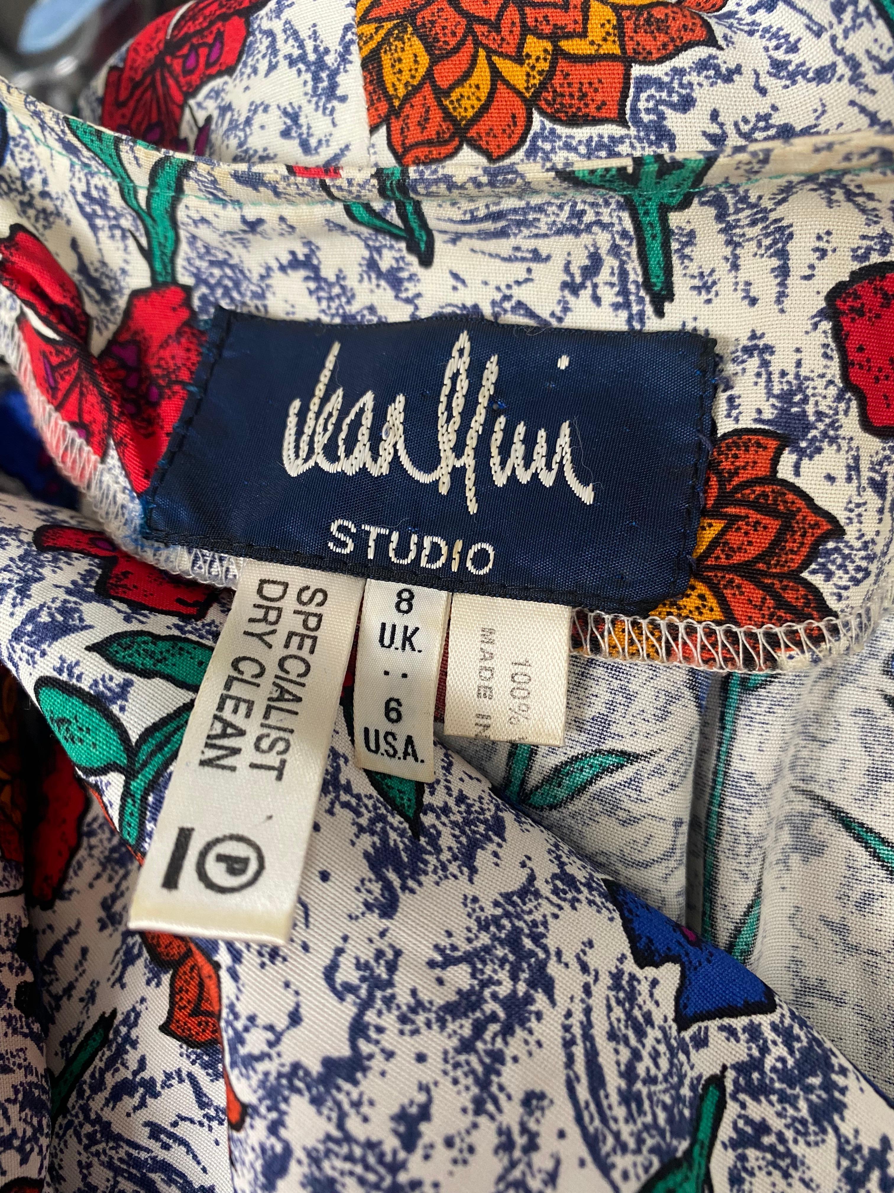 Abito anni '80 con gonna a peplo in cotone floreale di Jean Muir in vendita 1