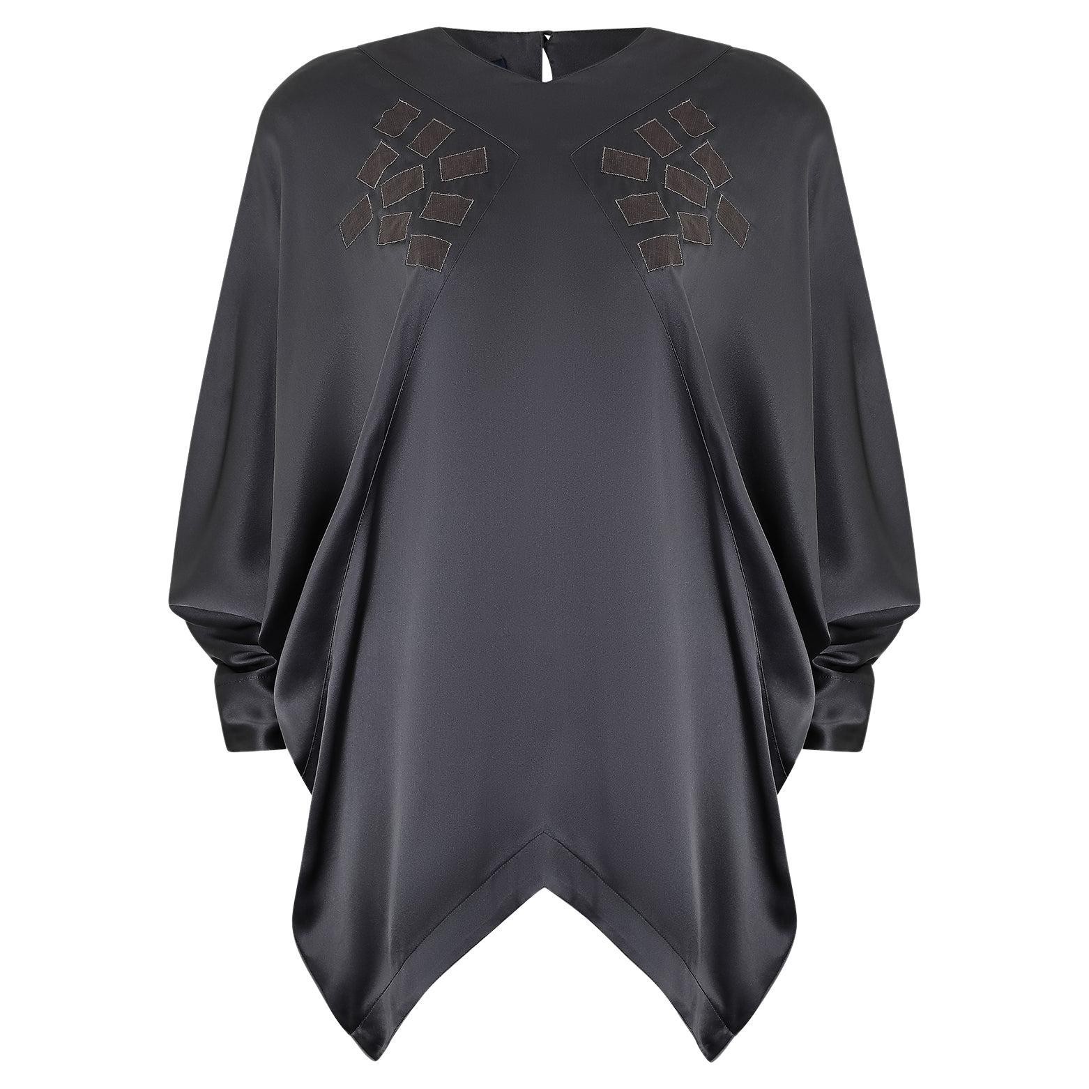 Camicetta a pipistrello in seta grigia di Jean Muir degli anni 
80