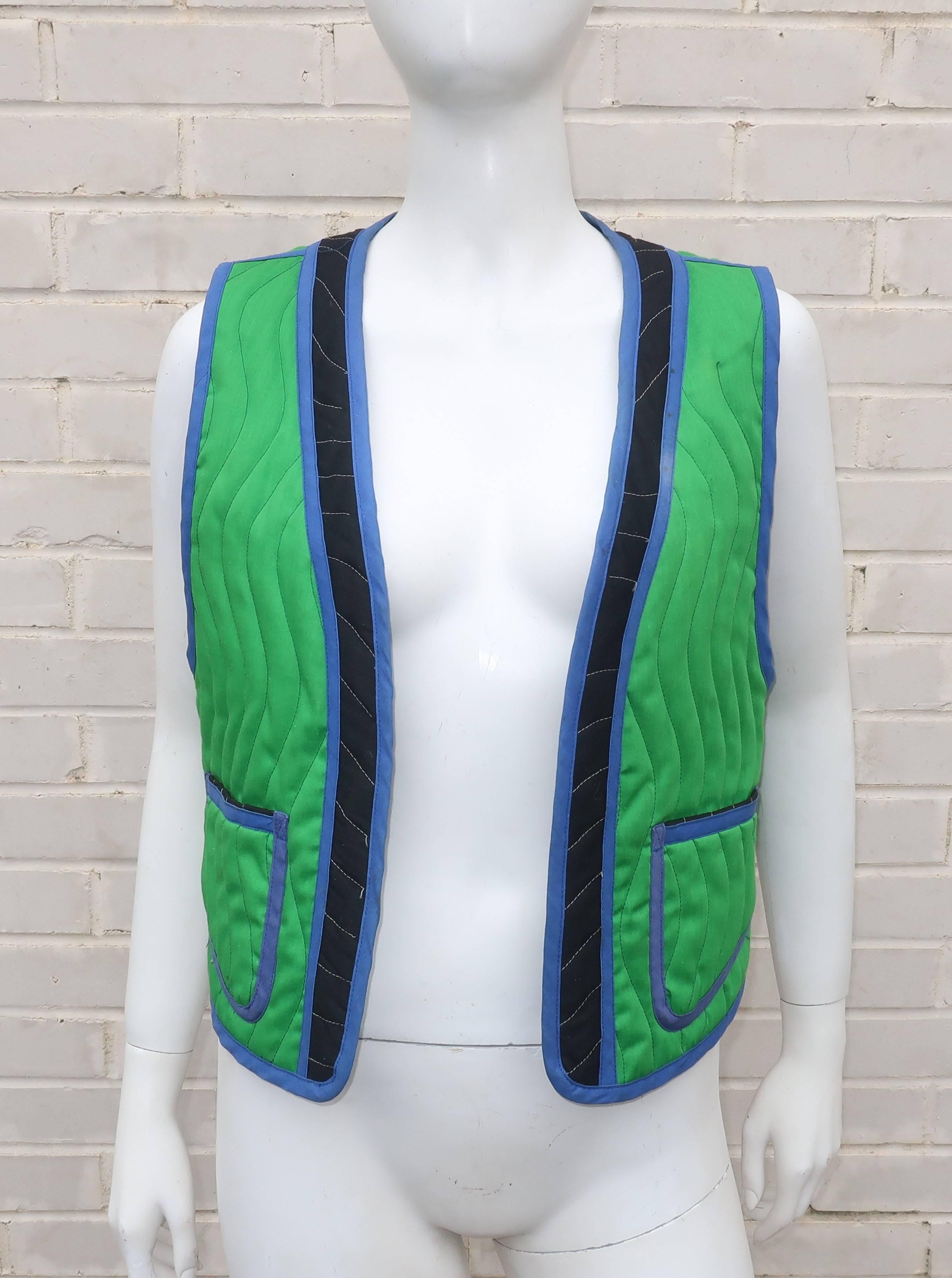 1980's Jeanne Marc Quilted Bird Vest In Good Condition In Atlanta, GA