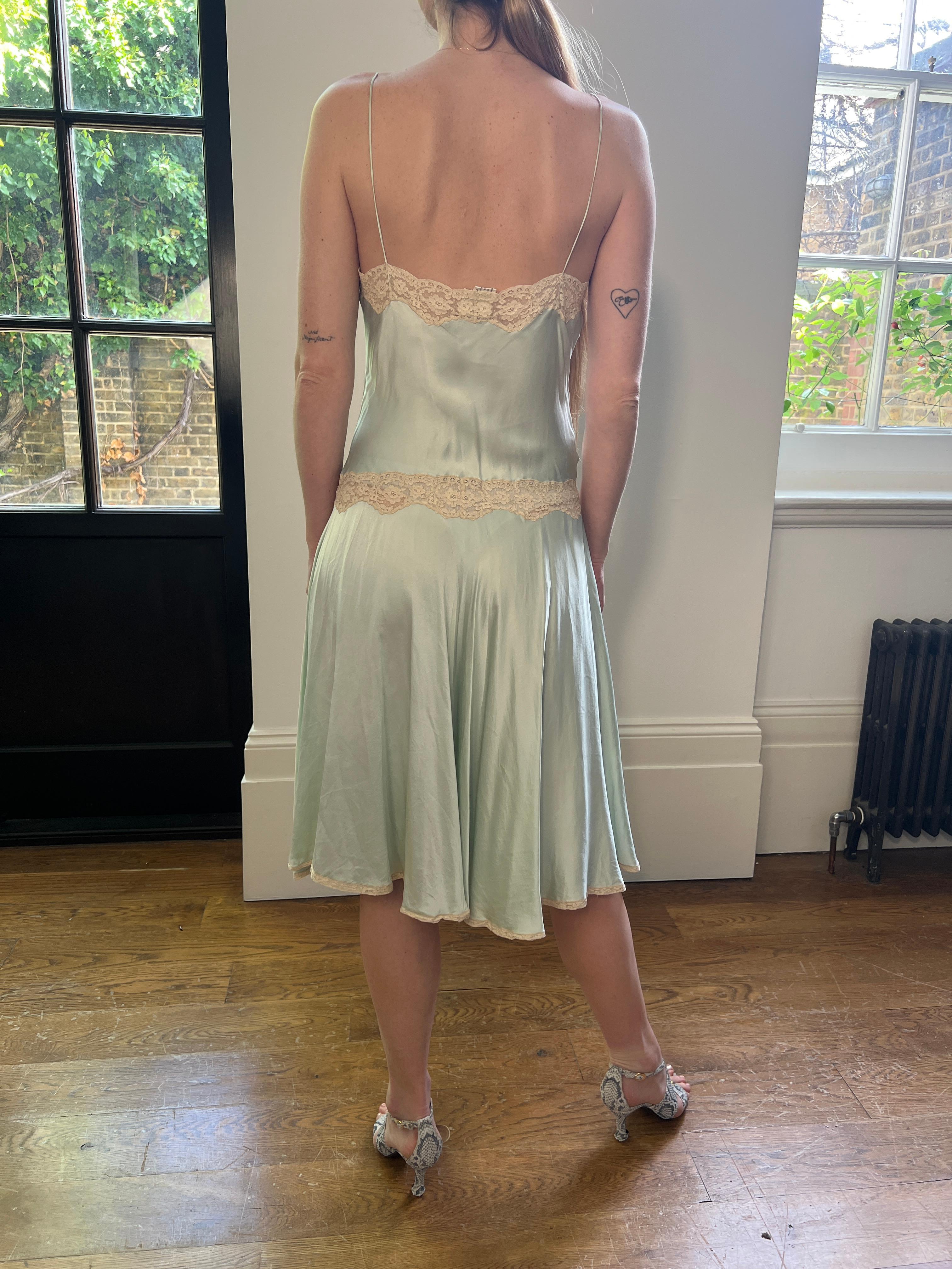 1980s Jenny Dobell Seafoam Green and Lace Slip Dress For Sale 3
