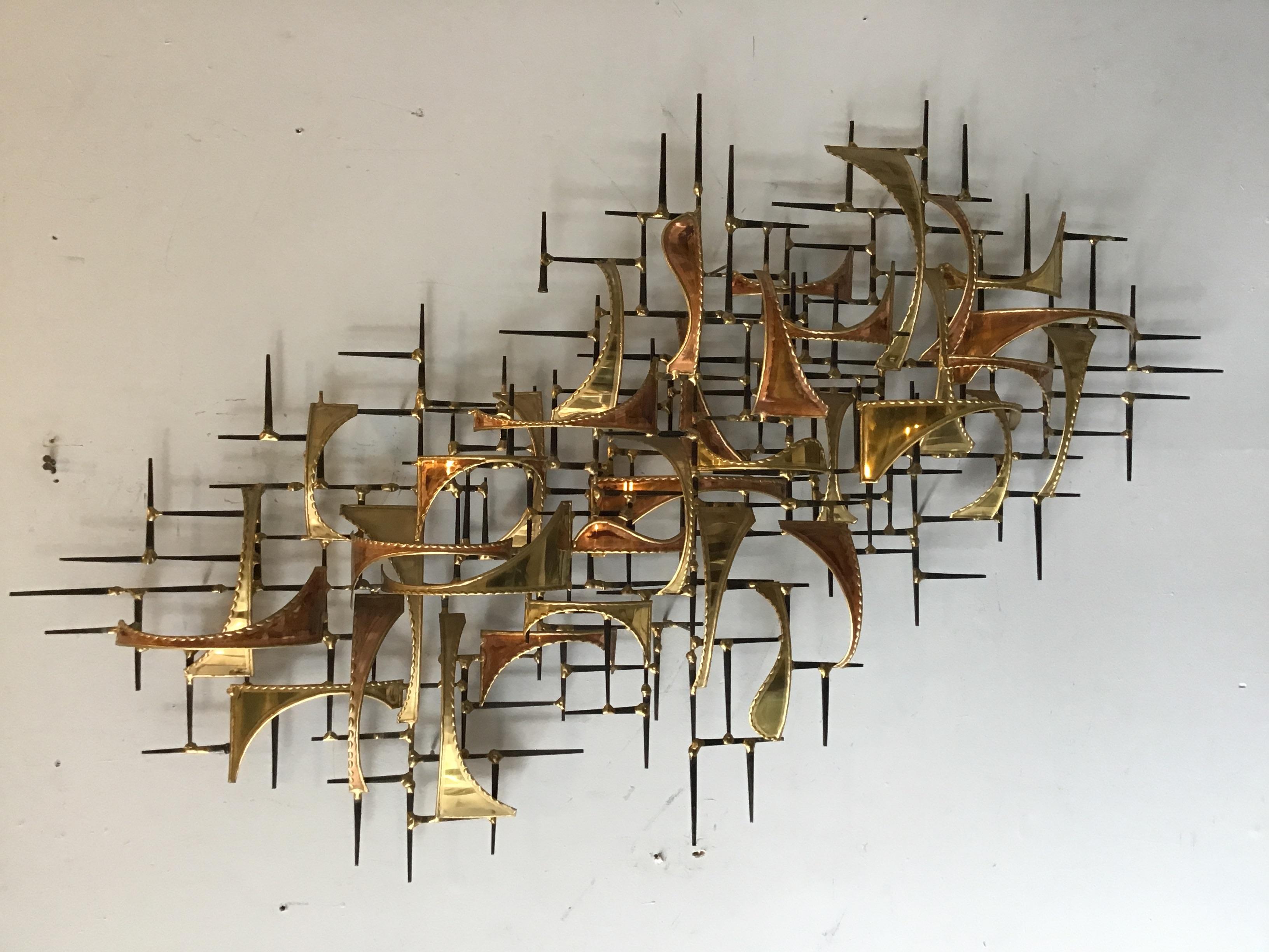 1980s Jere Style Brass and Copper Abstract Wall Sculpture In Good Condition In Tarrytown, NY
