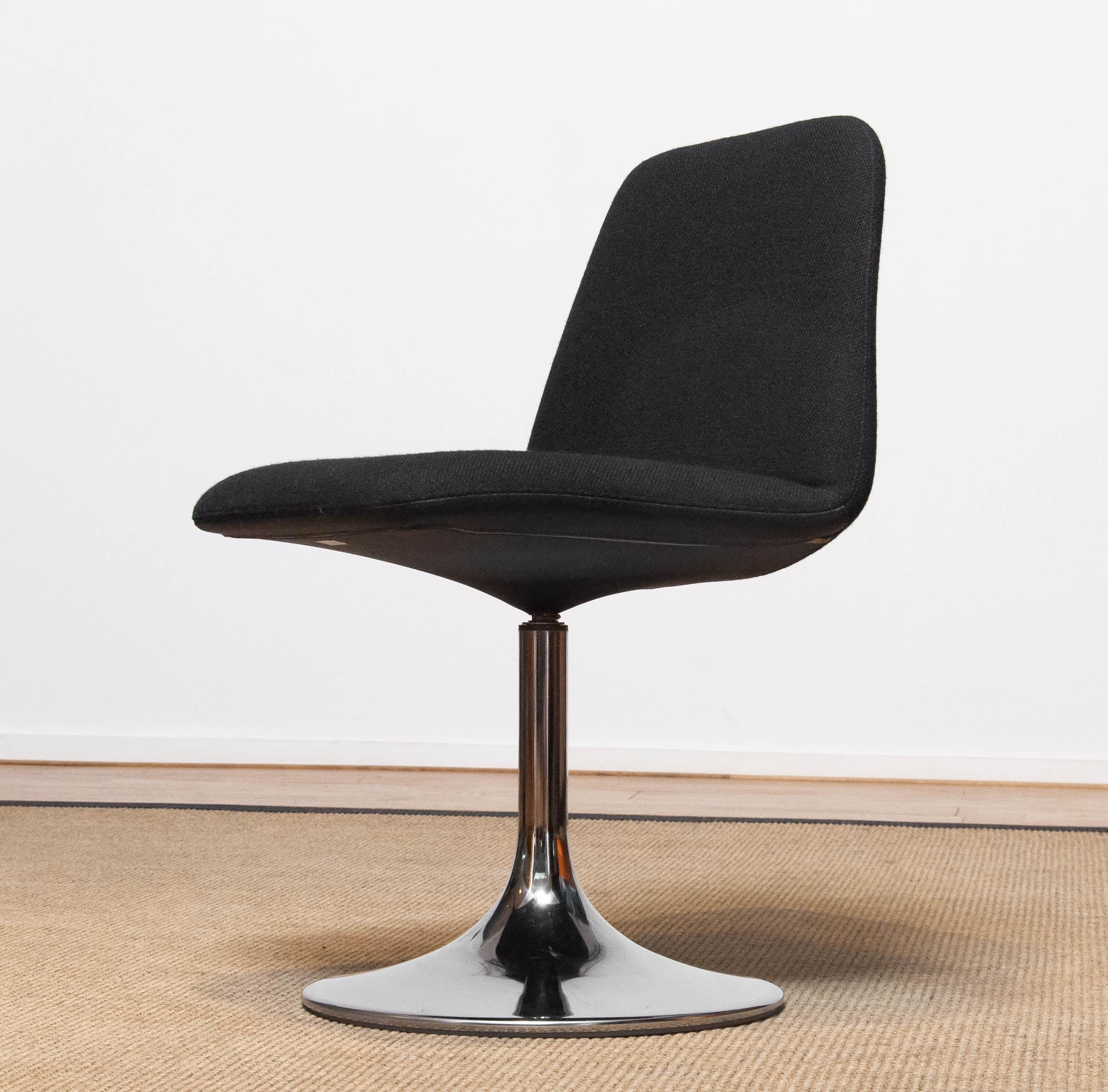 Suédois Années 1980 Johanson  Chaise pivotante 